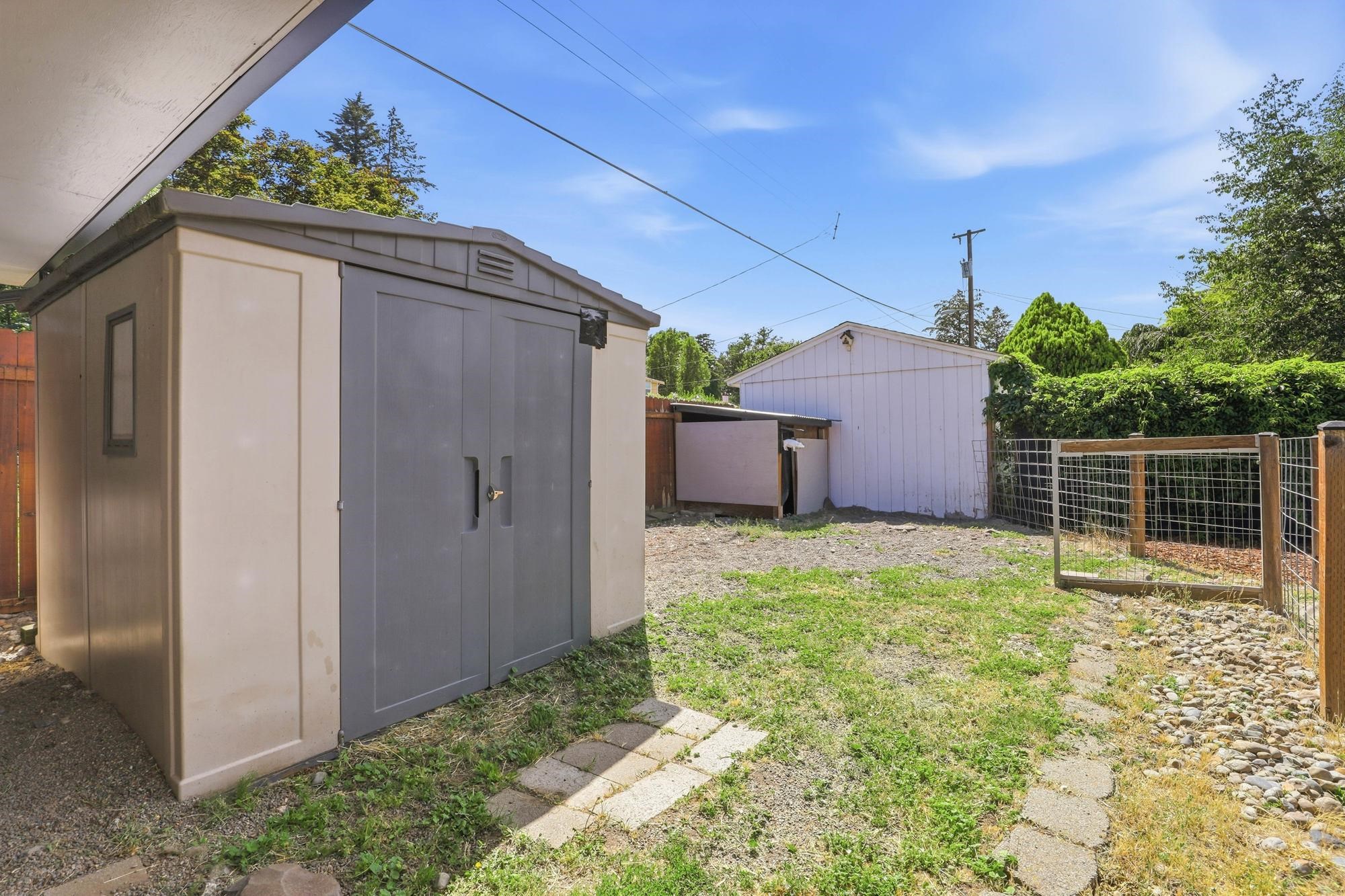 1628 E 15th Ave - Photo 42