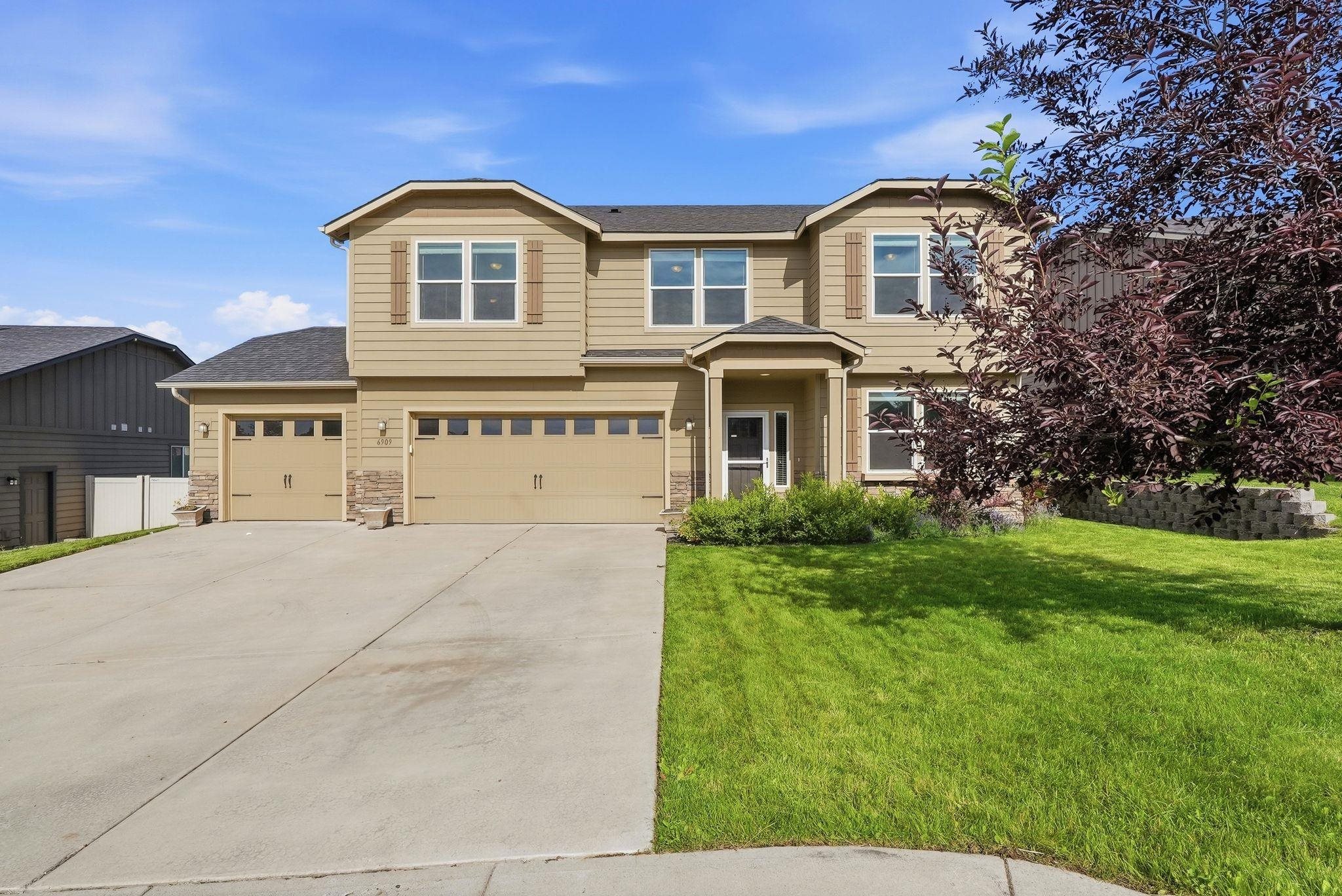 6909 S Woodhaven Dr - Photo 1