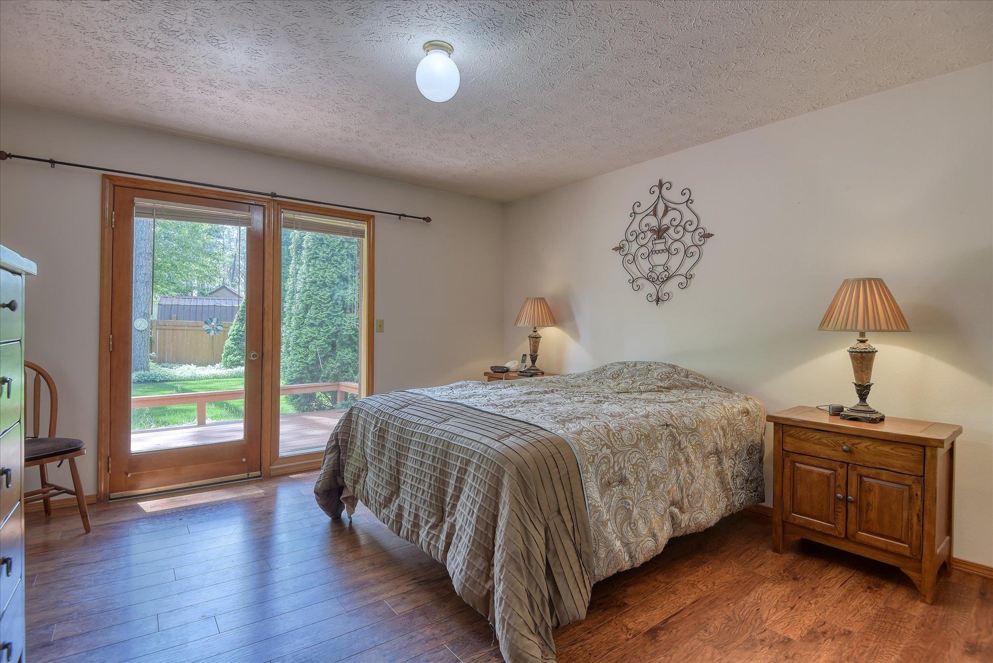 4916 GREENLEAF Ave - Photo 8