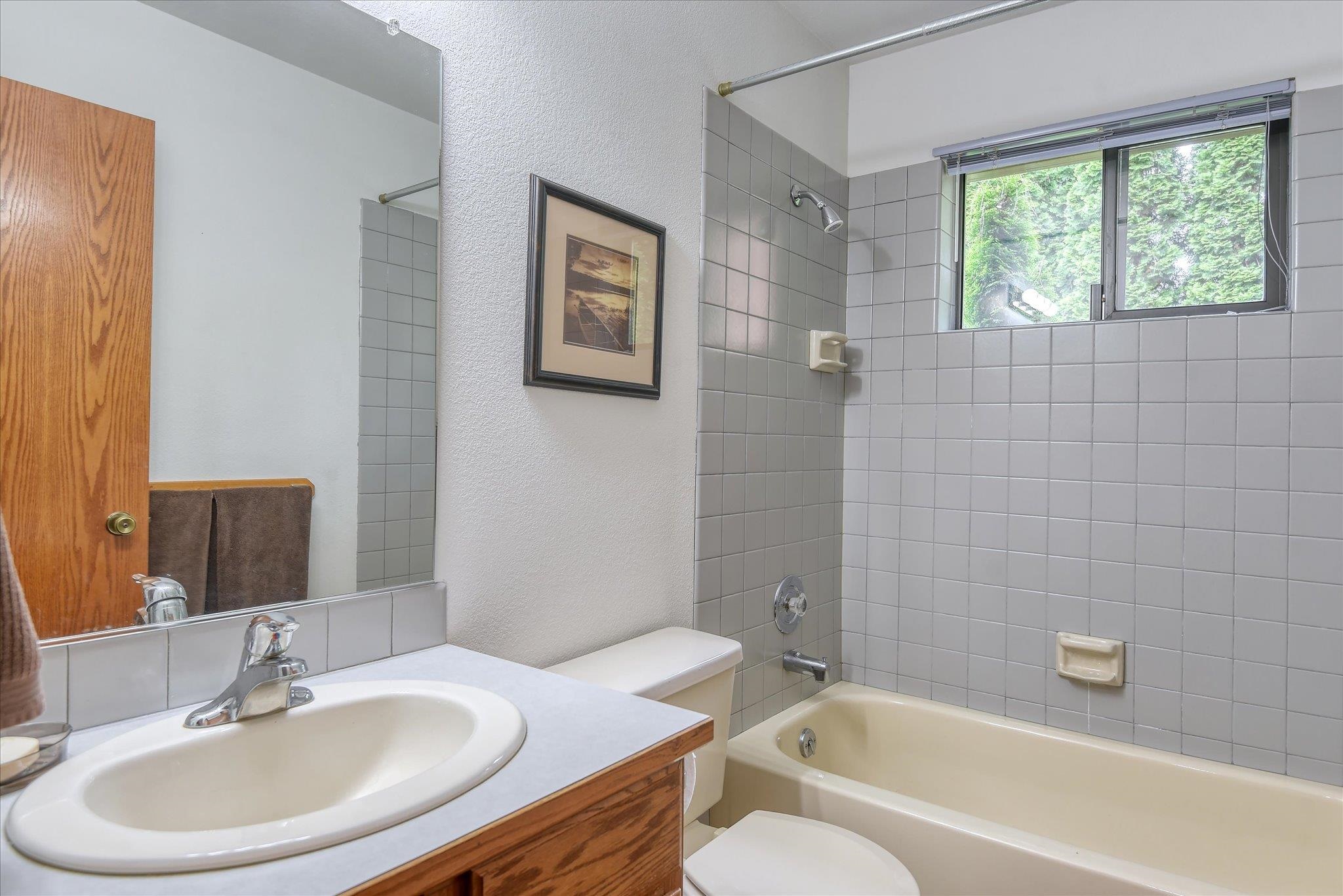 4916 GREENLEAF Ave - Photo 16