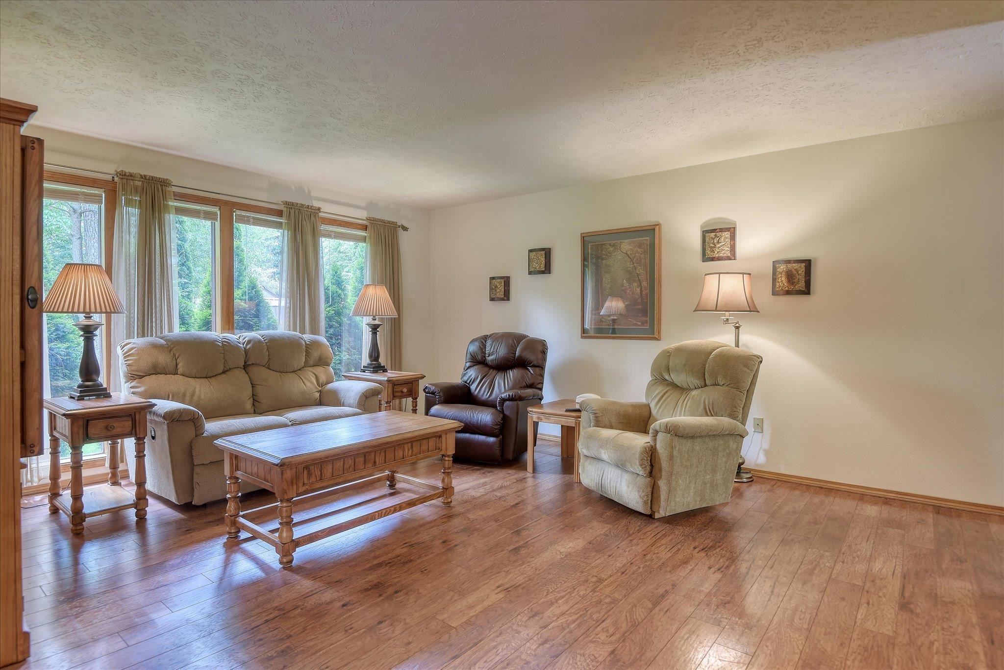 4916 GREENLEAF Ave - Photo 19