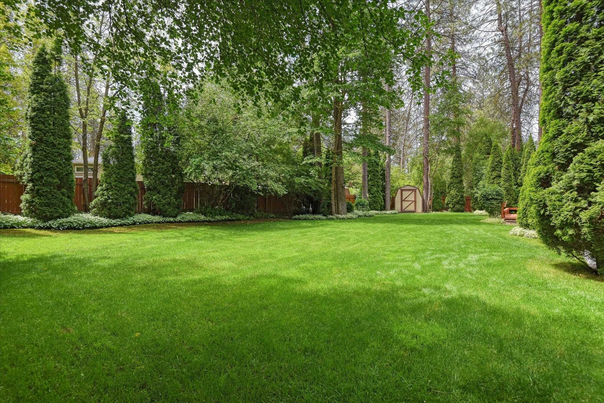 4916 GREENLEAF Ave - Photo 24