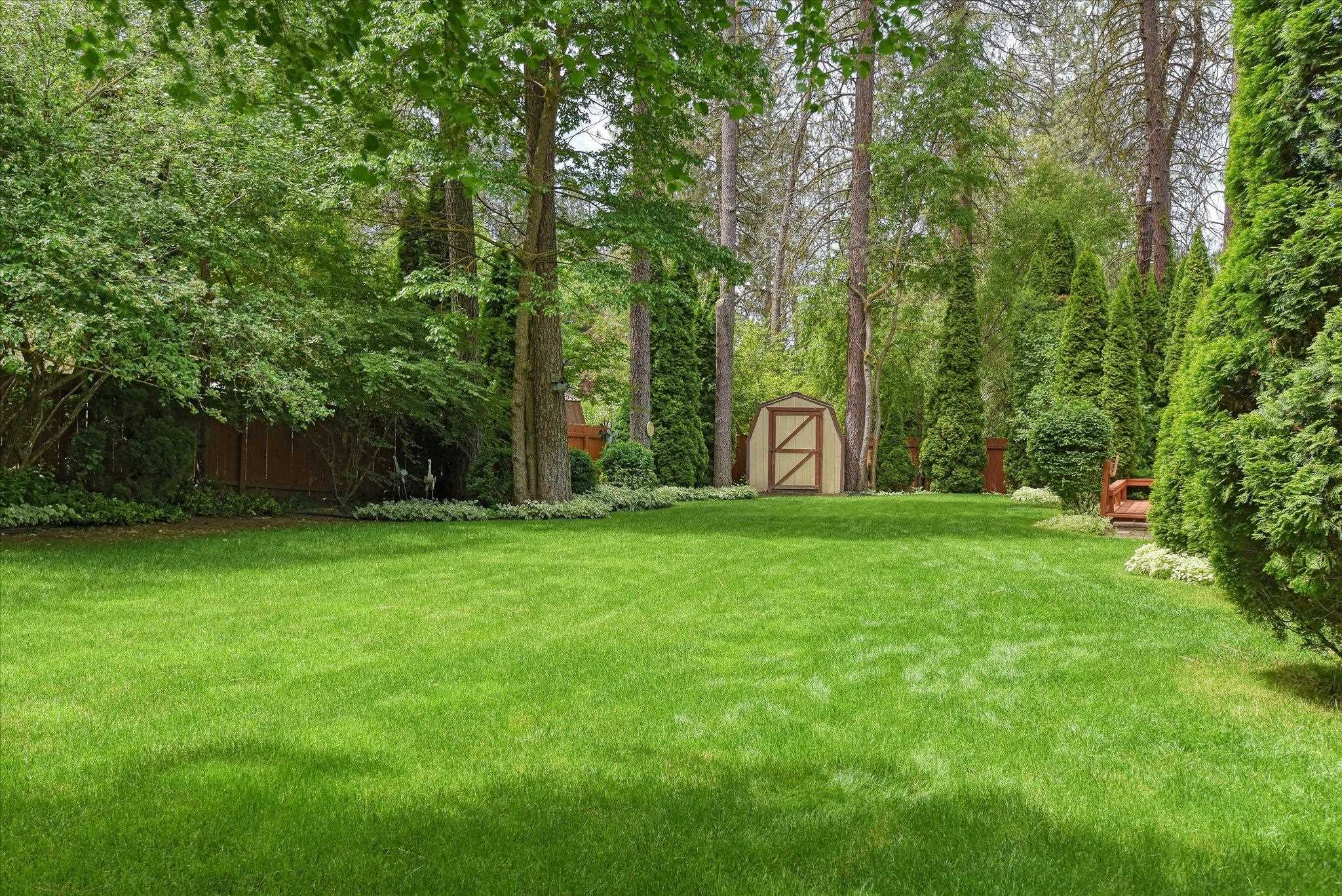 4916 GREENLEAF Ave - Photo 25
