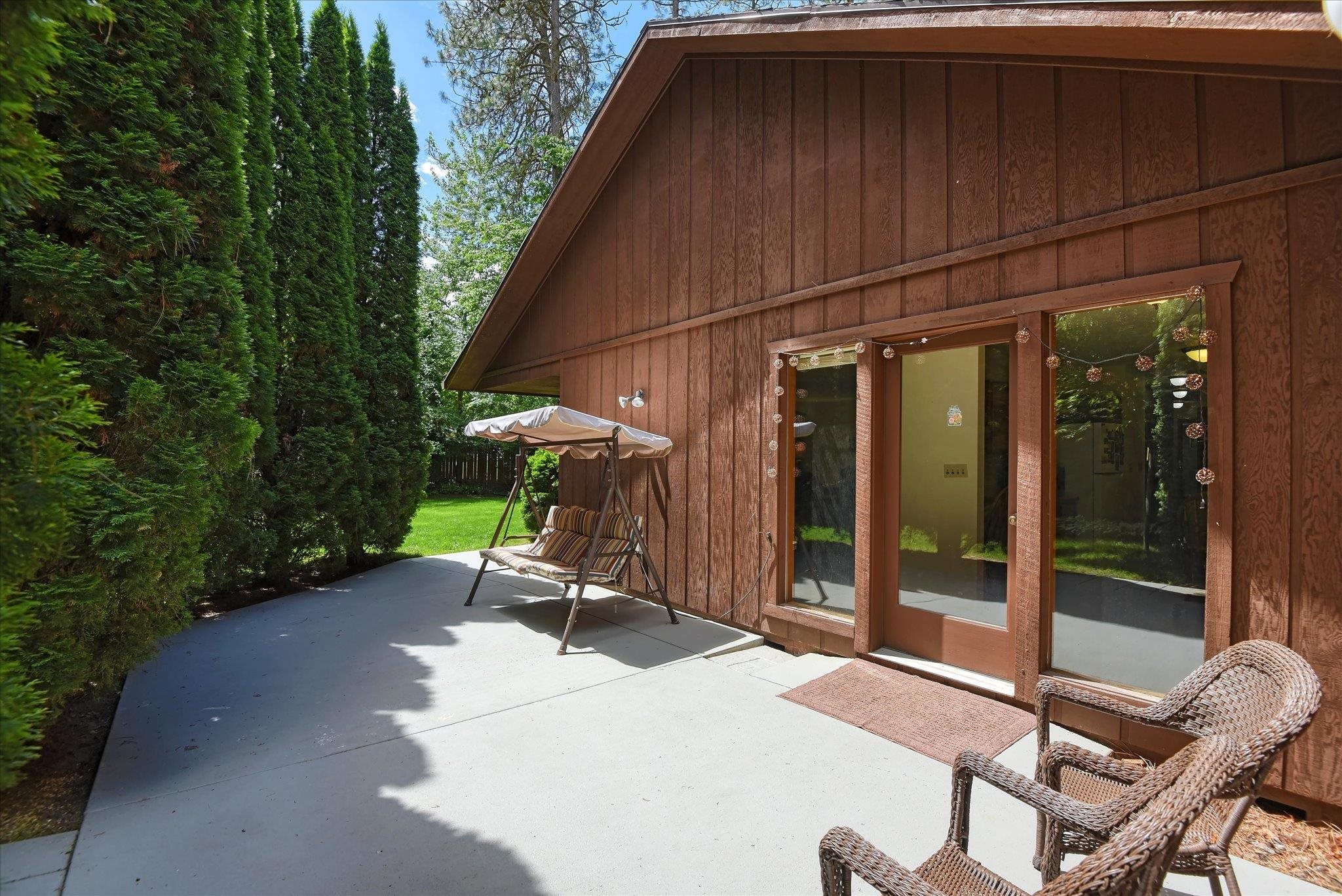 4916 GREENLEAF Ave - Photo 39