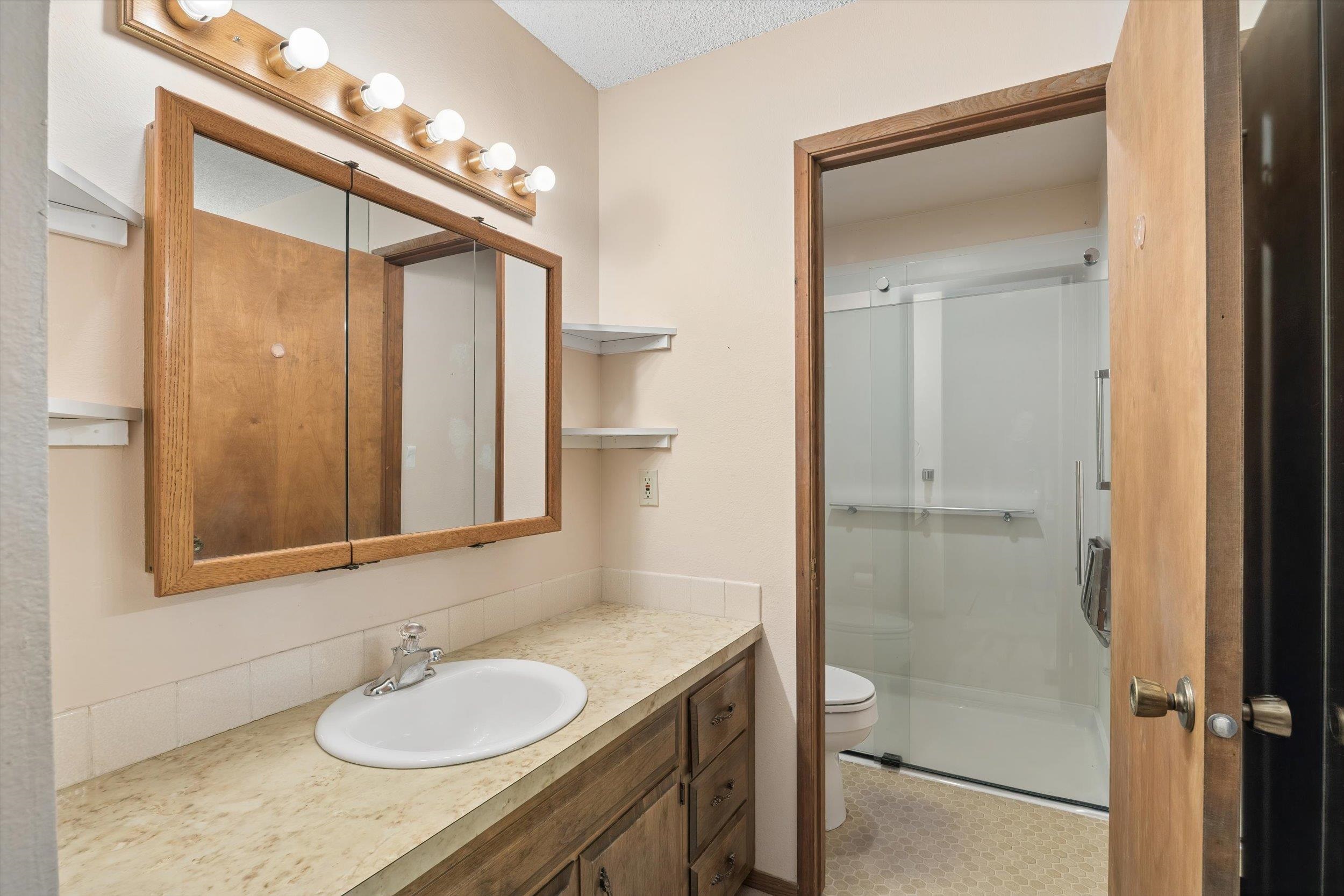 8311 N Standard St - Photo 18