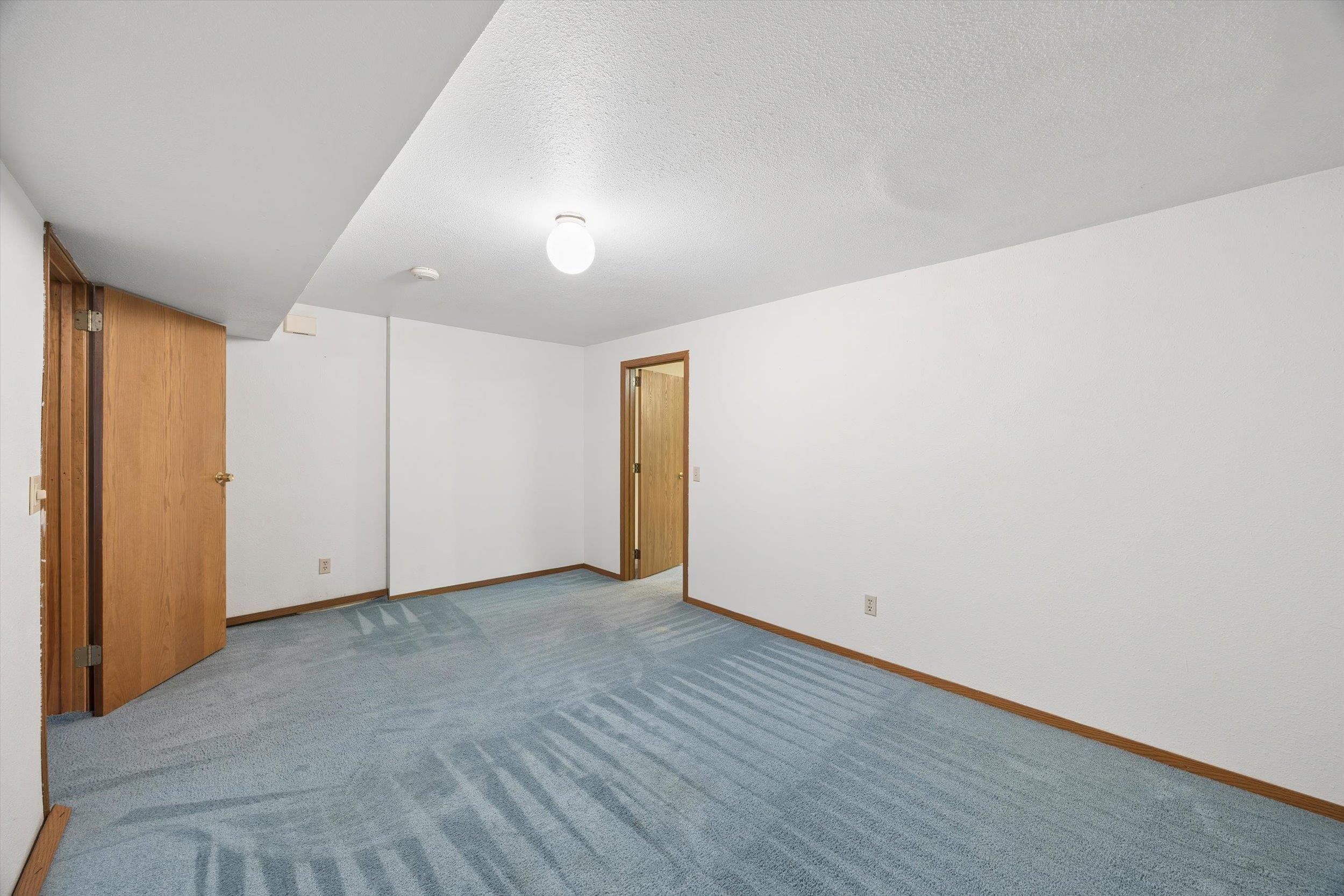 8311 N Standard St - Photo 36