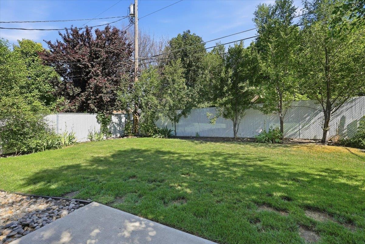 1720 N Bessie Ln - Photo 23