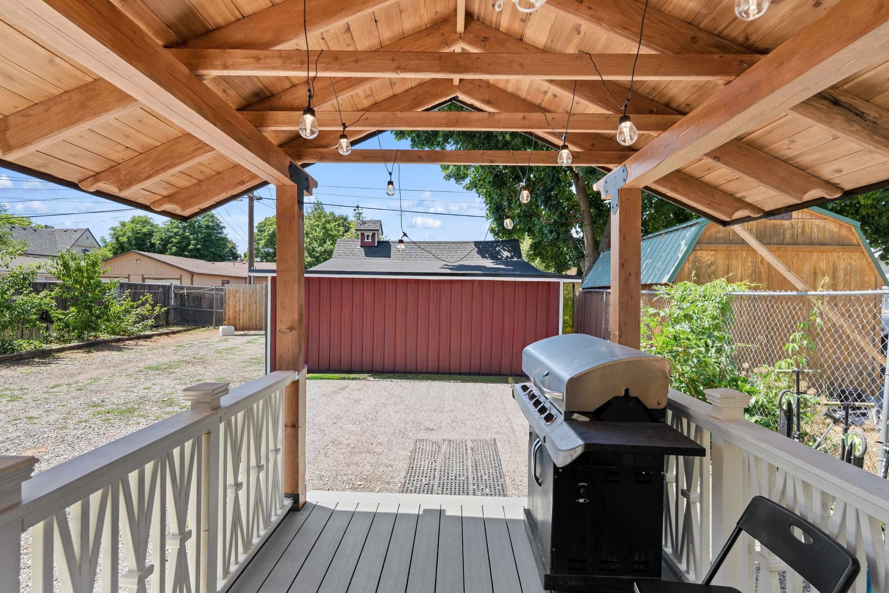 2617 N Pittsburg St - Photo 9