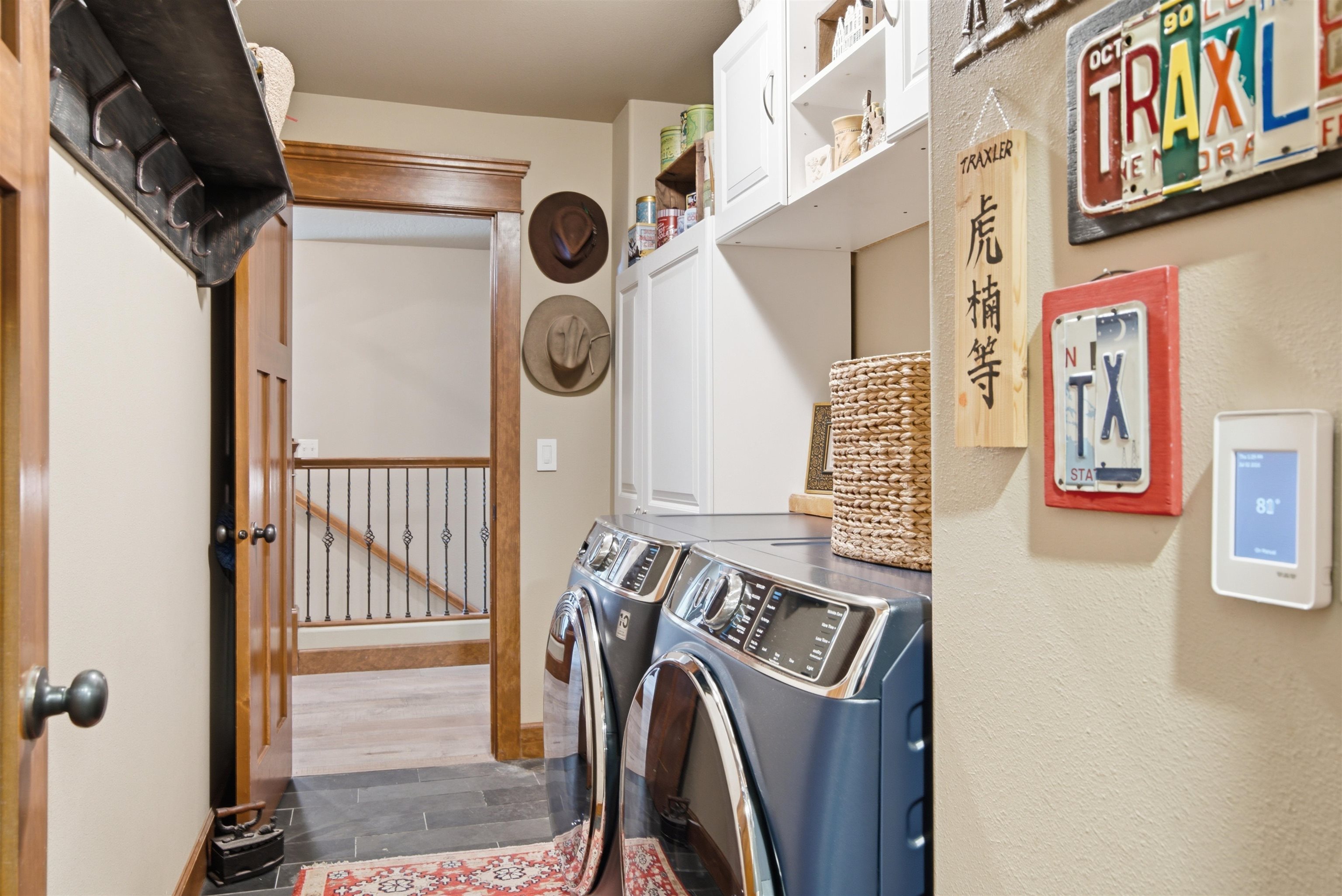 215 W Bristol Ave - Photo 16