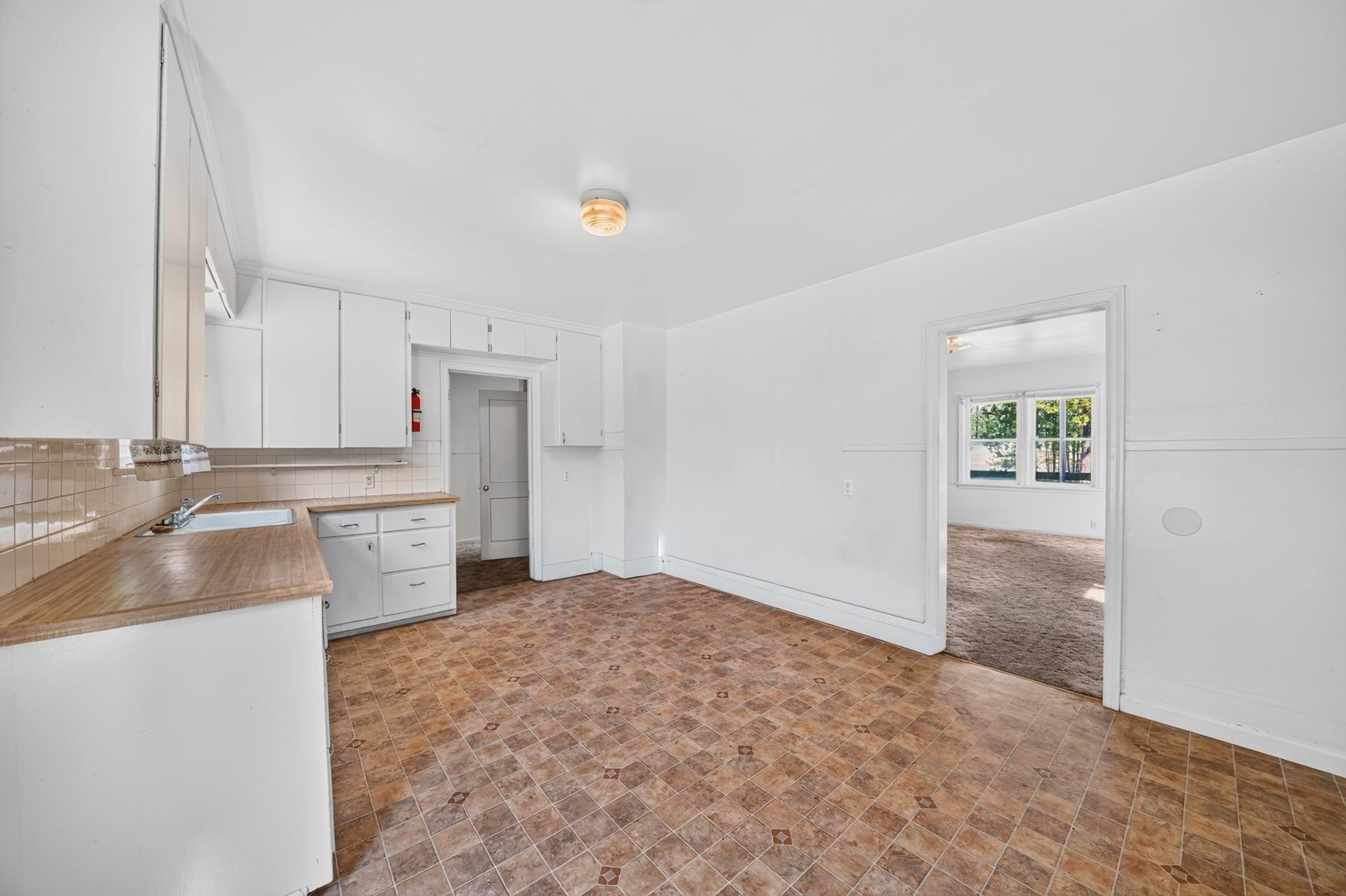 5221 W Sunset Hwy - Photo 10