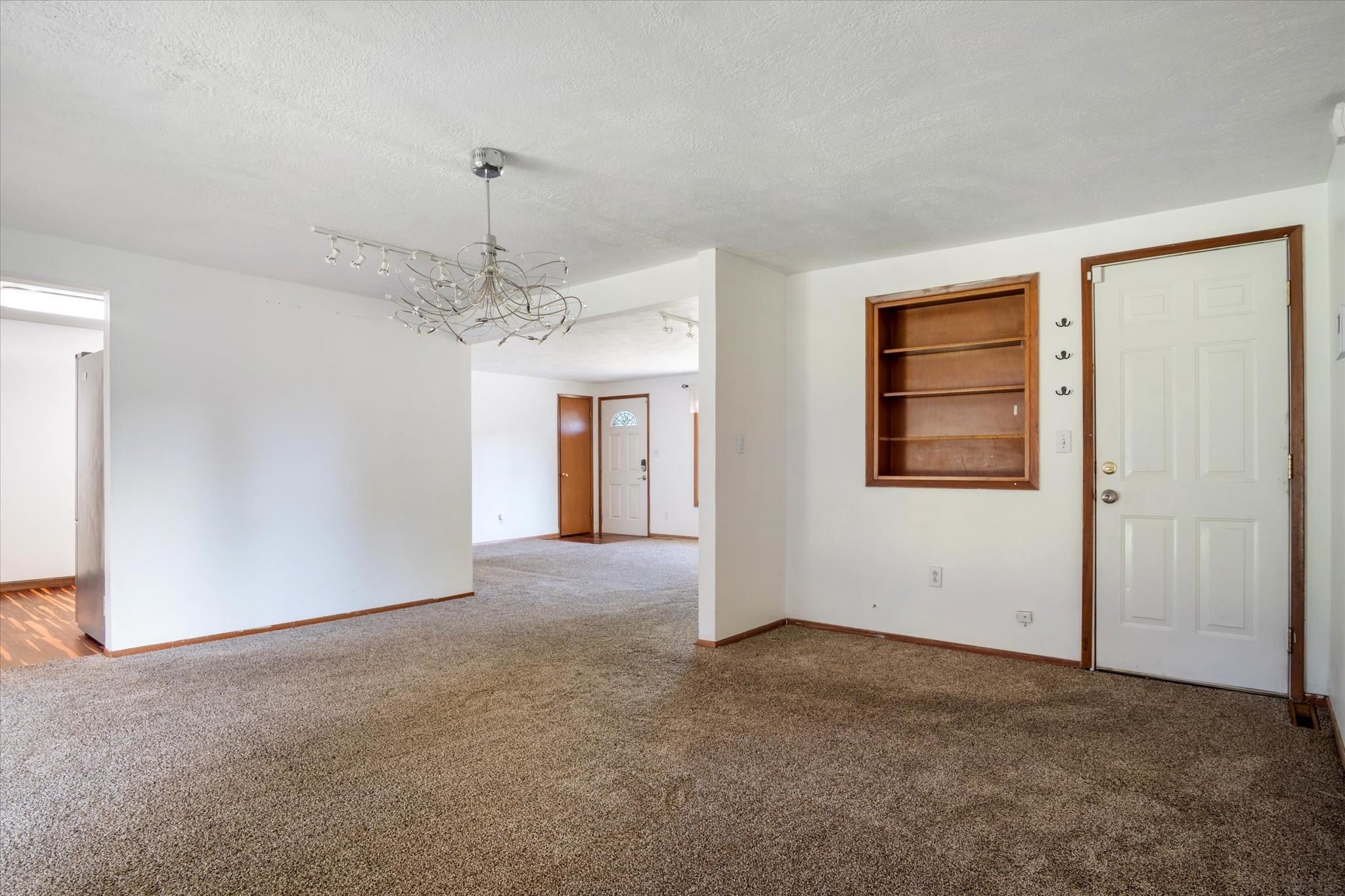 14005 E 5th Ave - Photo 7