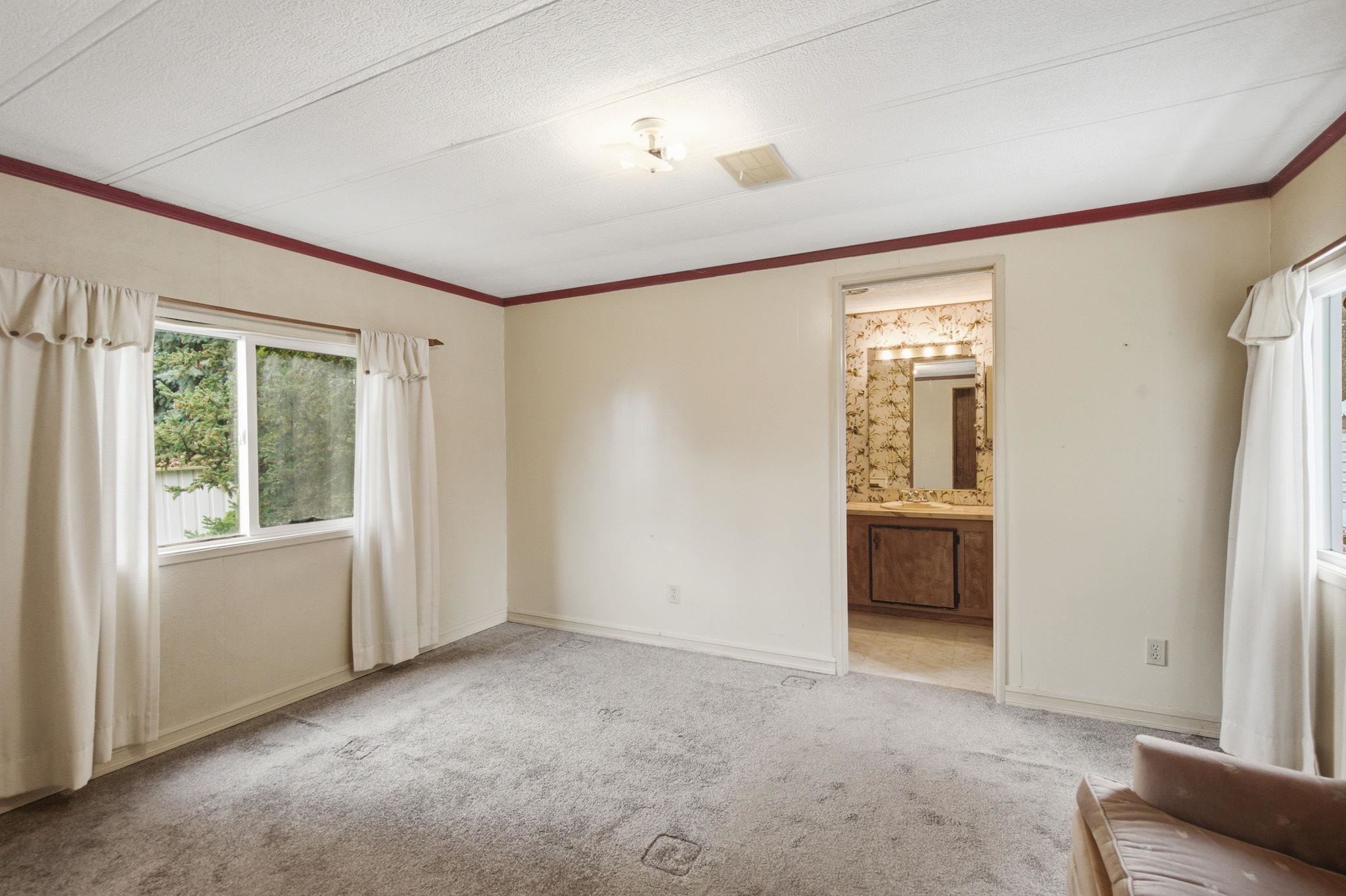 1211 E Lyons Ave - Photo 32