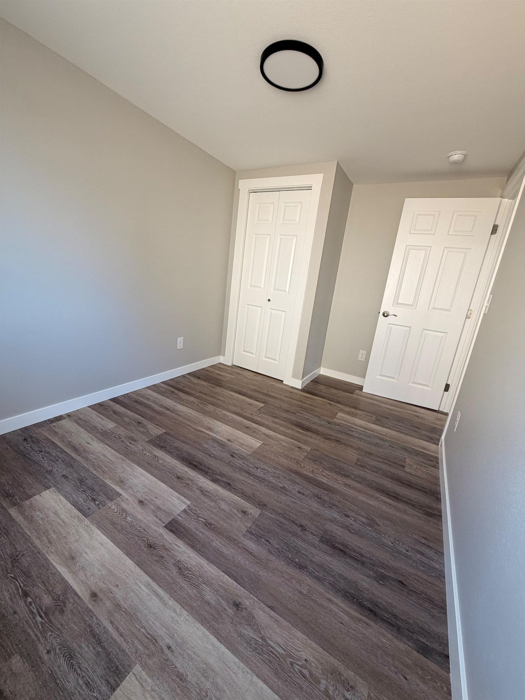 1903 E Main Ave - Photo 3