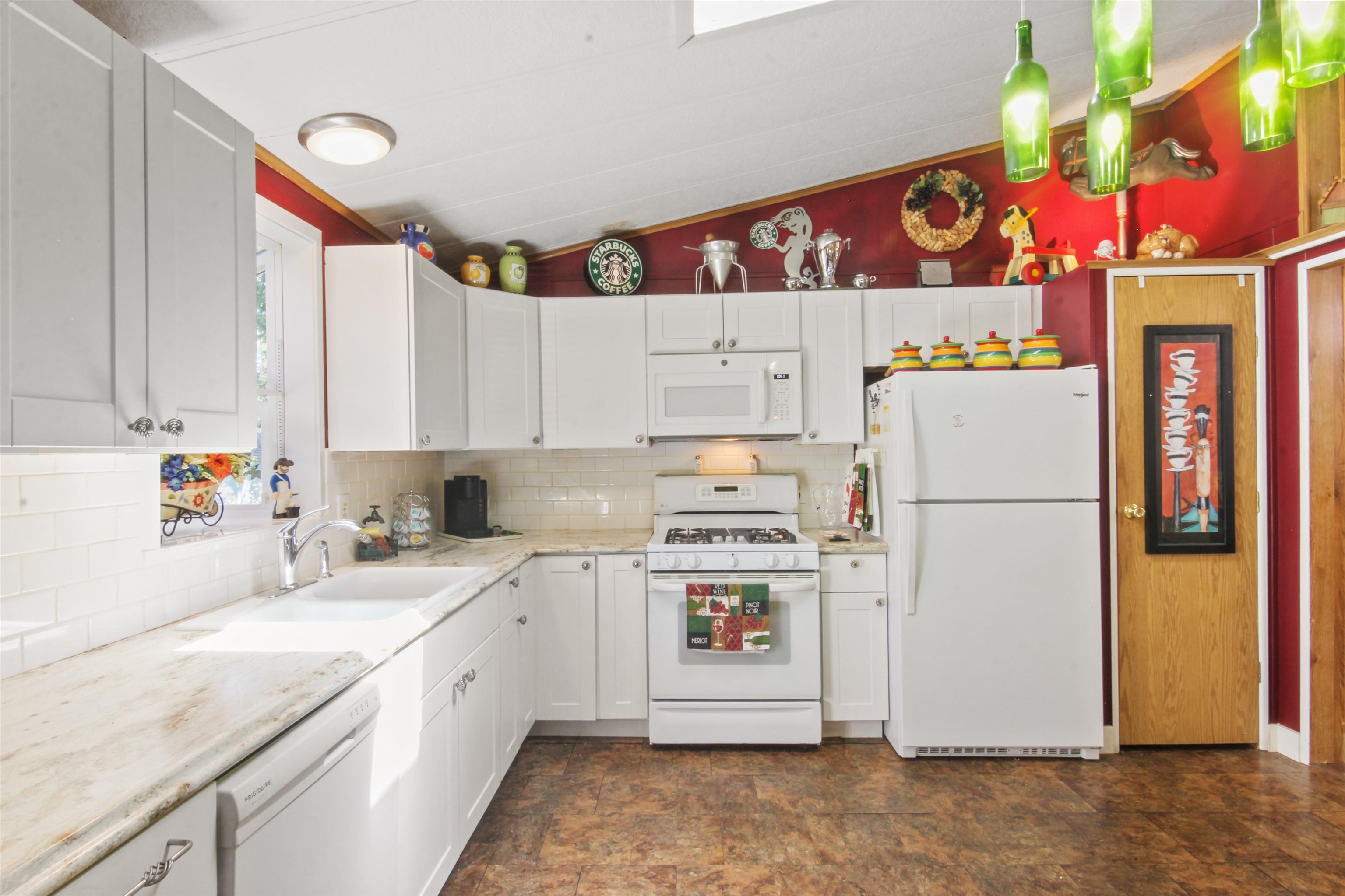 8900 S Mullen Hill Rd - Photo 9