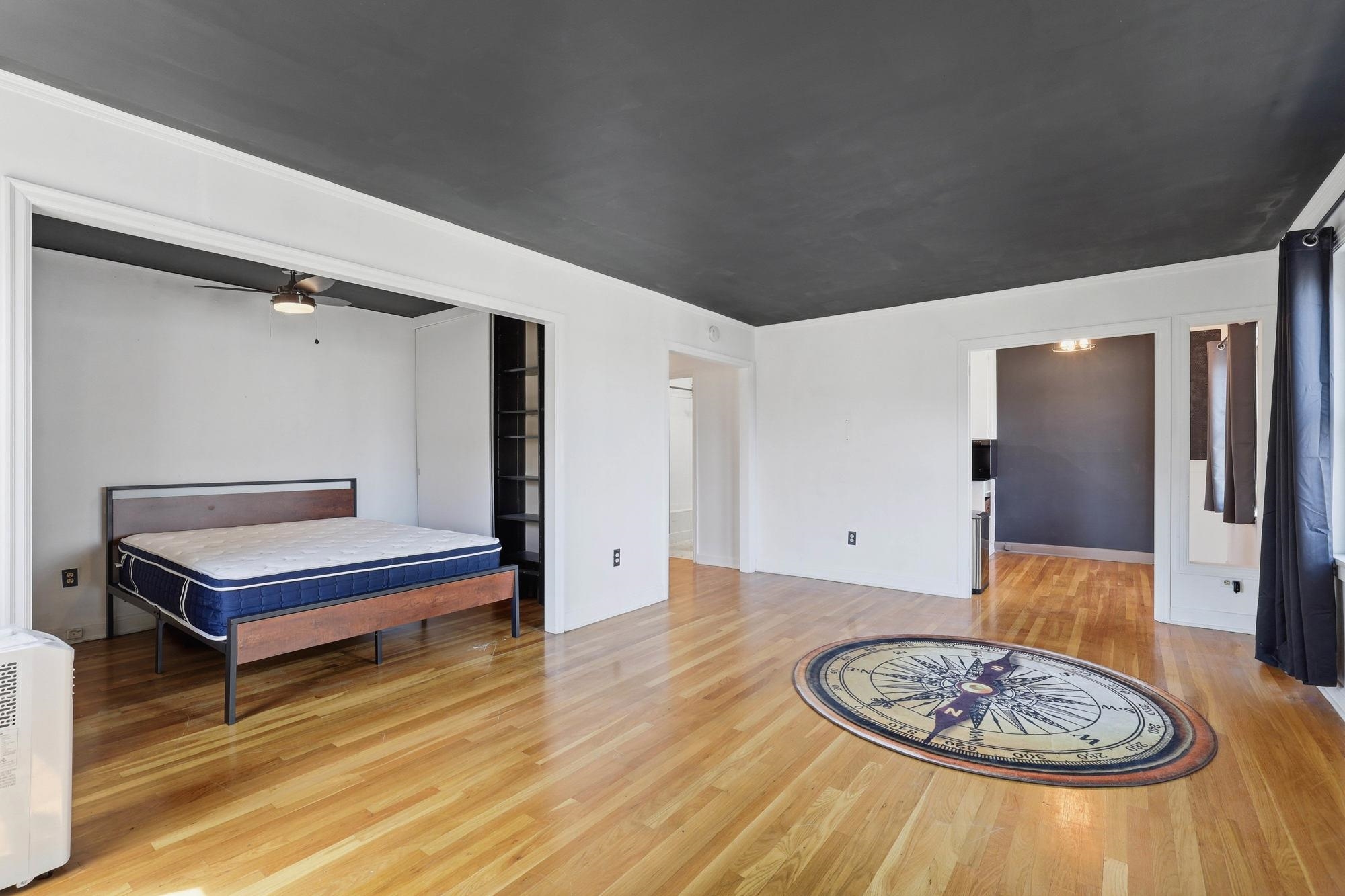 704 W 6th Ave - Photo 6