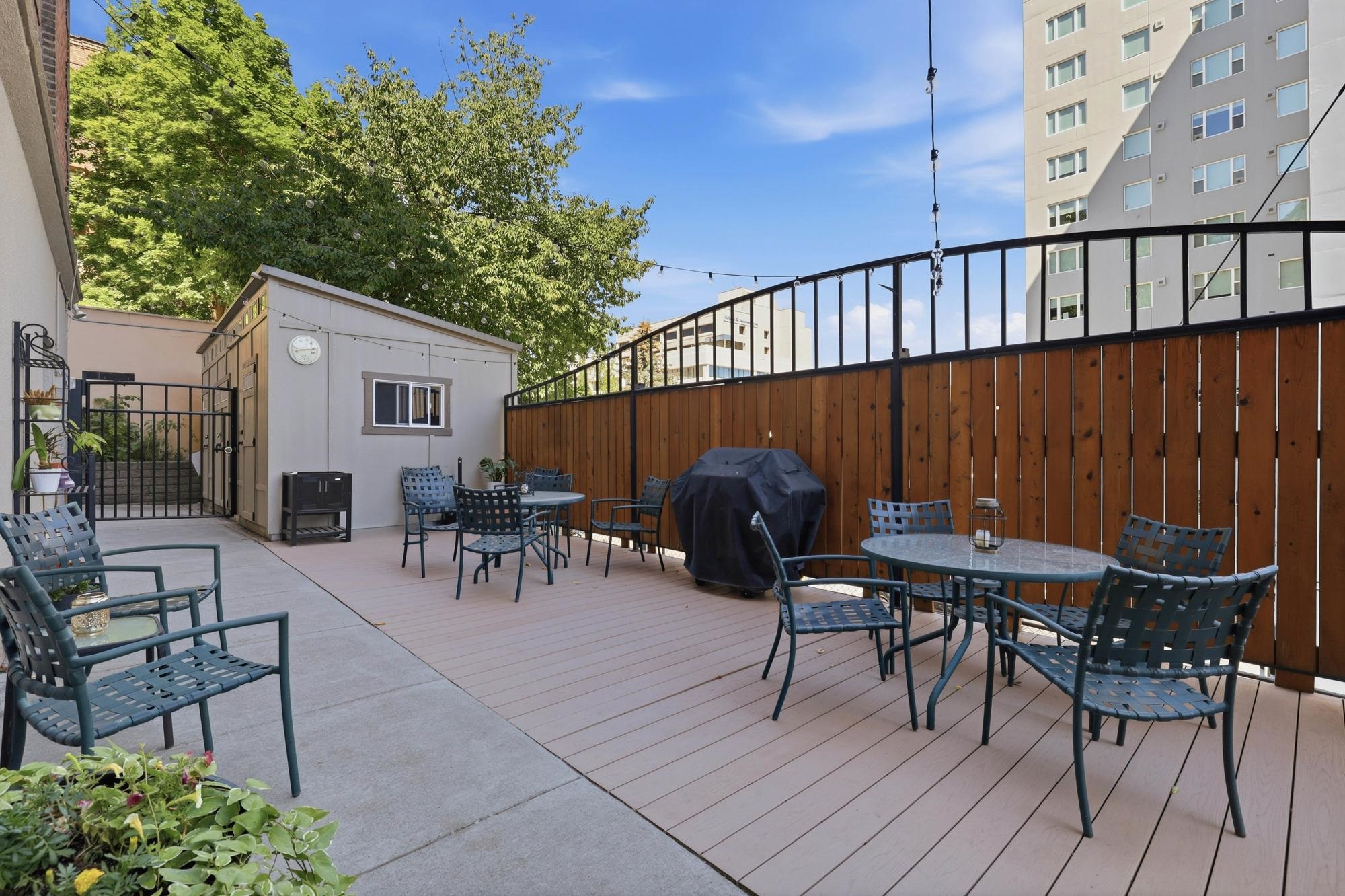 704 W 6th Ave - Photo 12