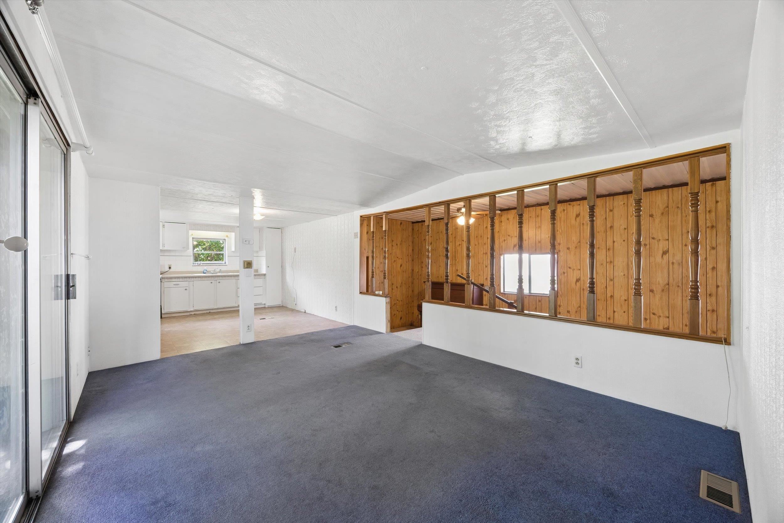 603 W Court Ave - Photo 12