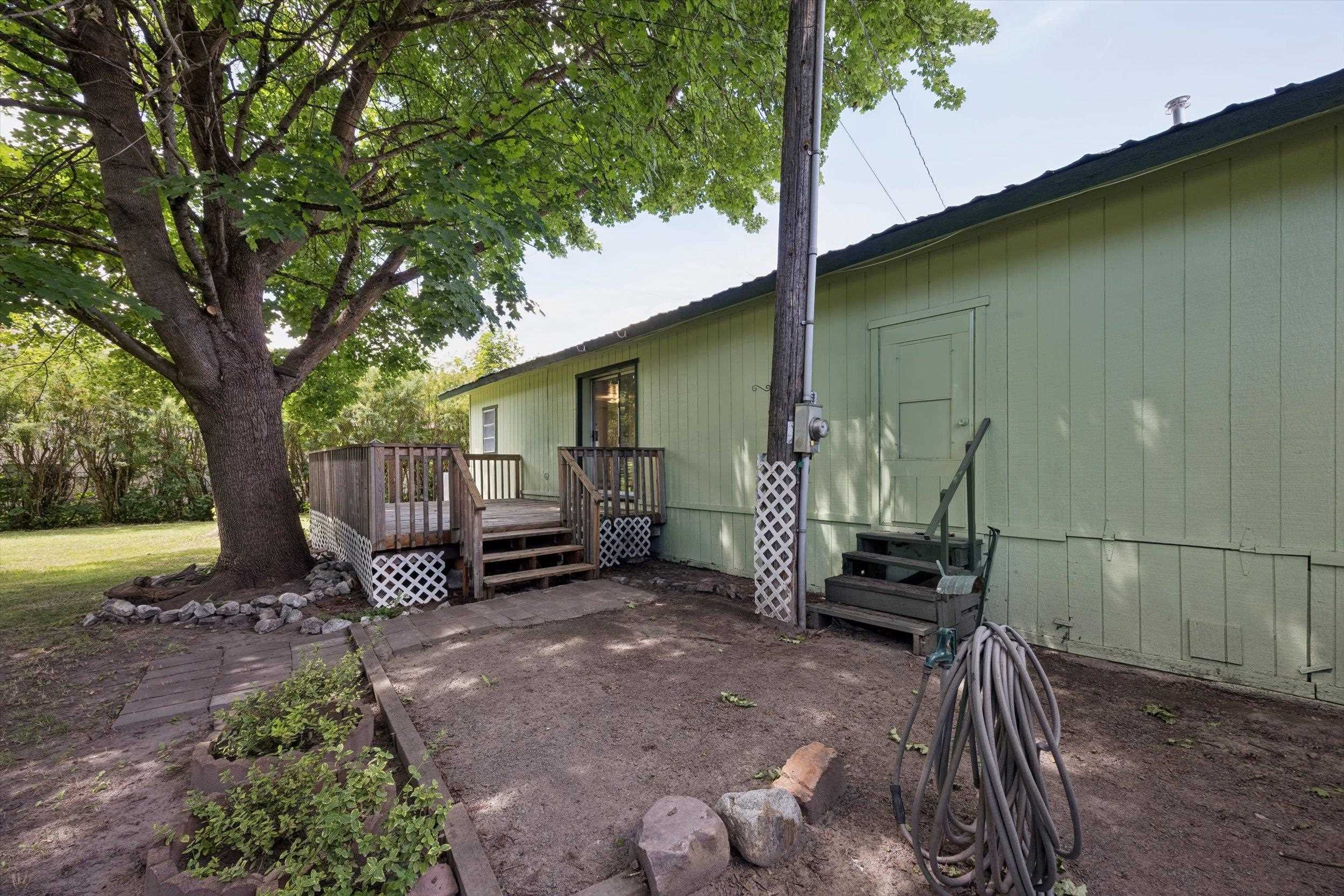 603 W Court Ave - Photo 36