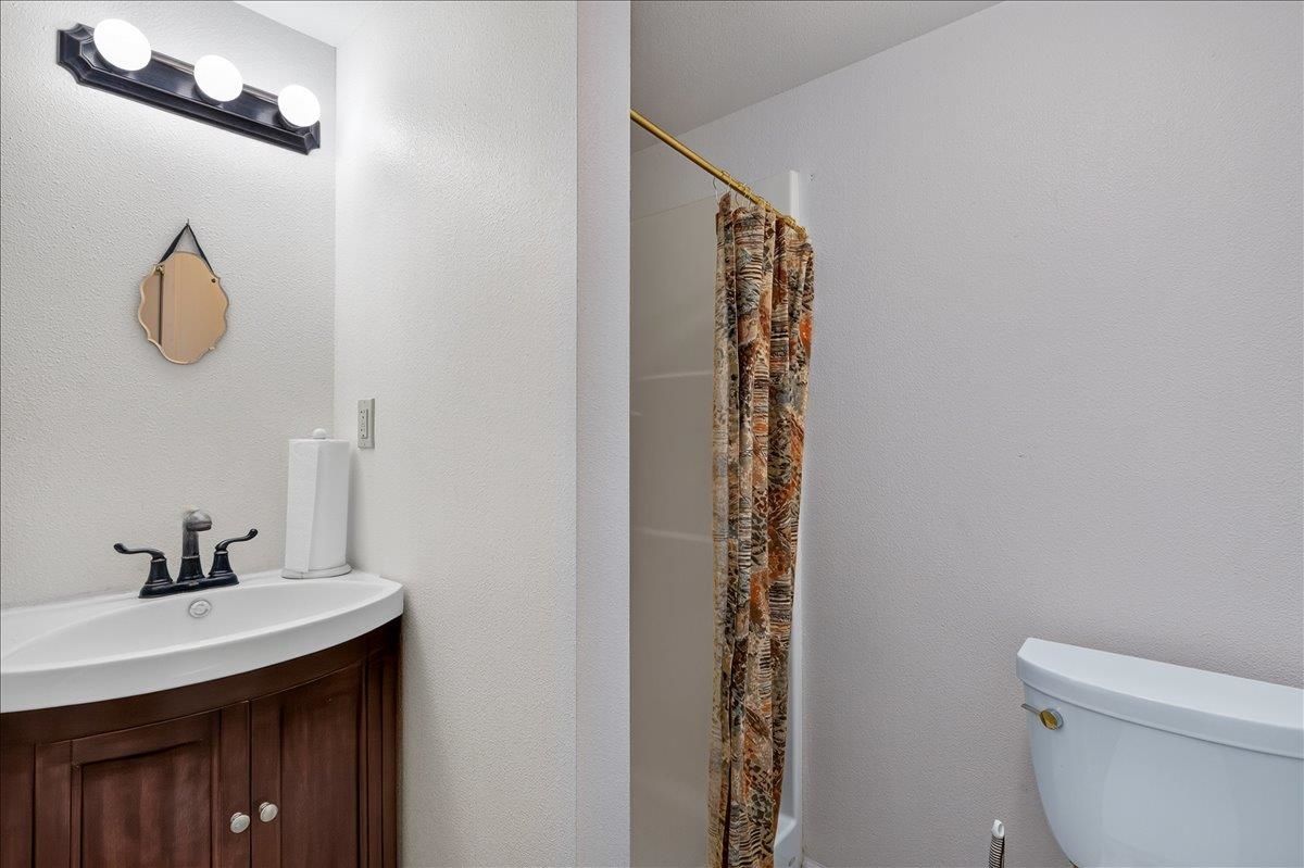 455 Guinevere Dr - Photo 22