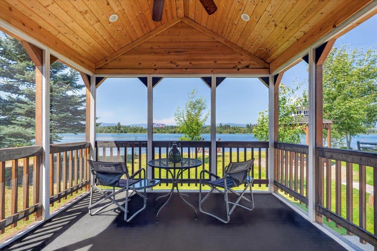 455 Guinevere Dr - Photo 23
