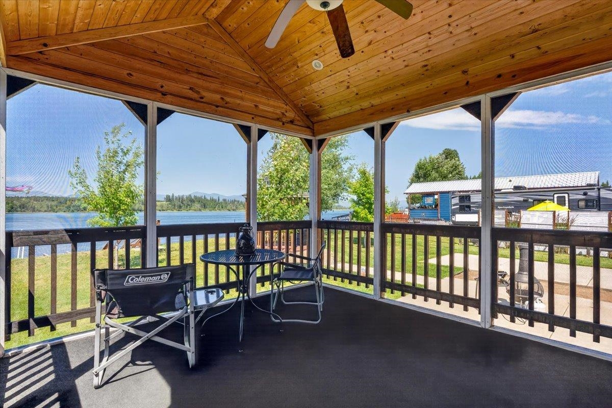 455 Guinevere Dr - Photo 24