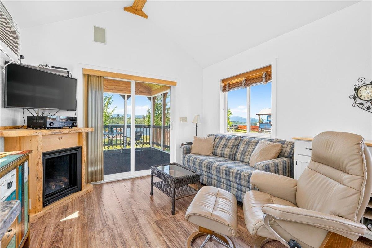 455 Guinevere Dr - Photo 10