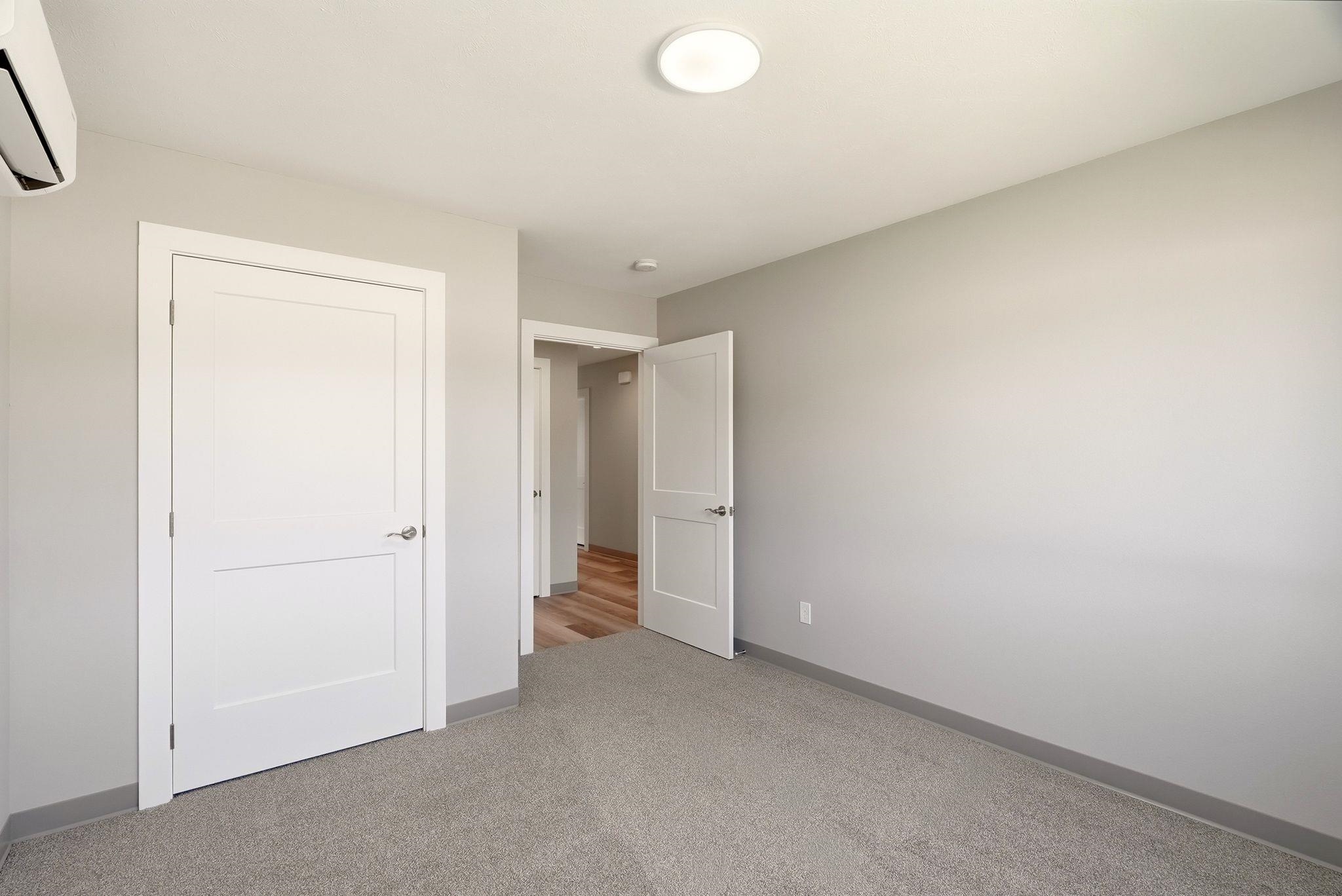1615 N Selkirk Rd - Photo 27