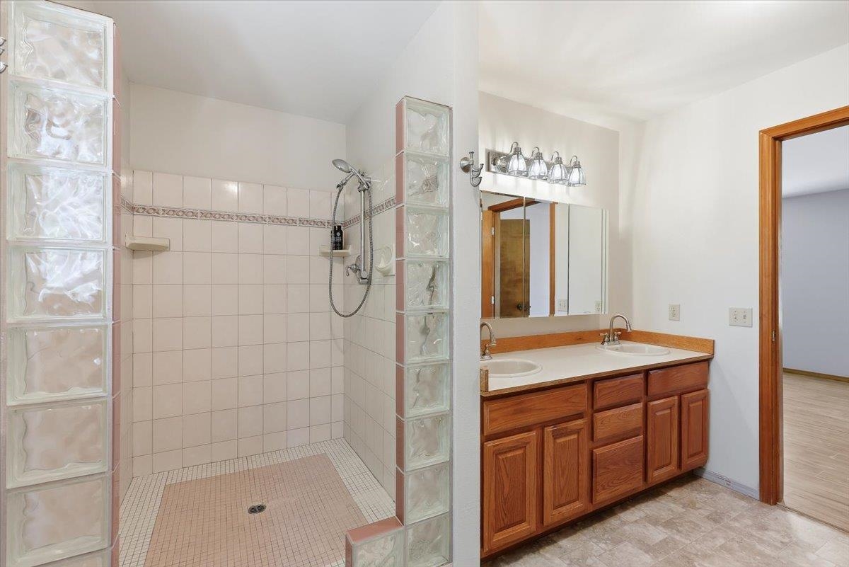 40291 E Cayuse Cove Rd - Photo 12