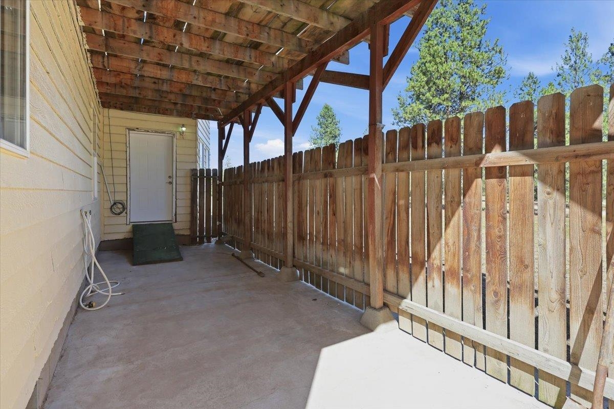 40291 E Cayuse Cove Rd - Photo 23
