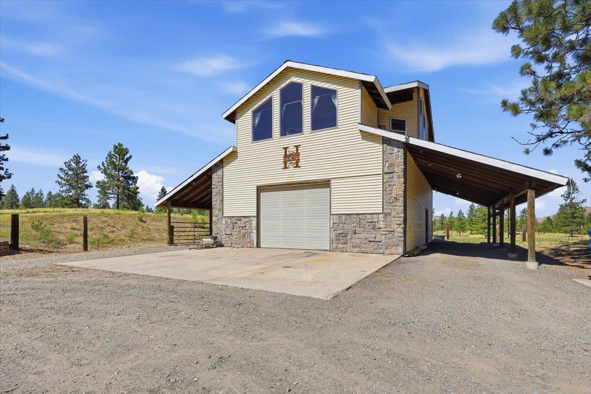 40291 E Cayuse Cove Rd - Photo 33