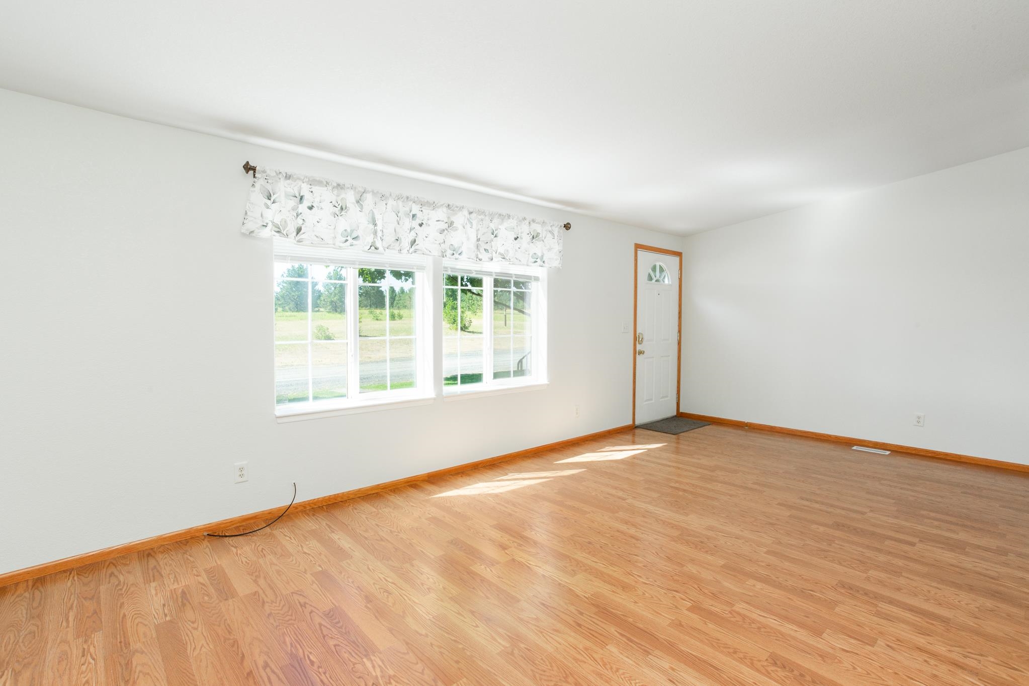 20606 W Indiana Ln - Photo 4