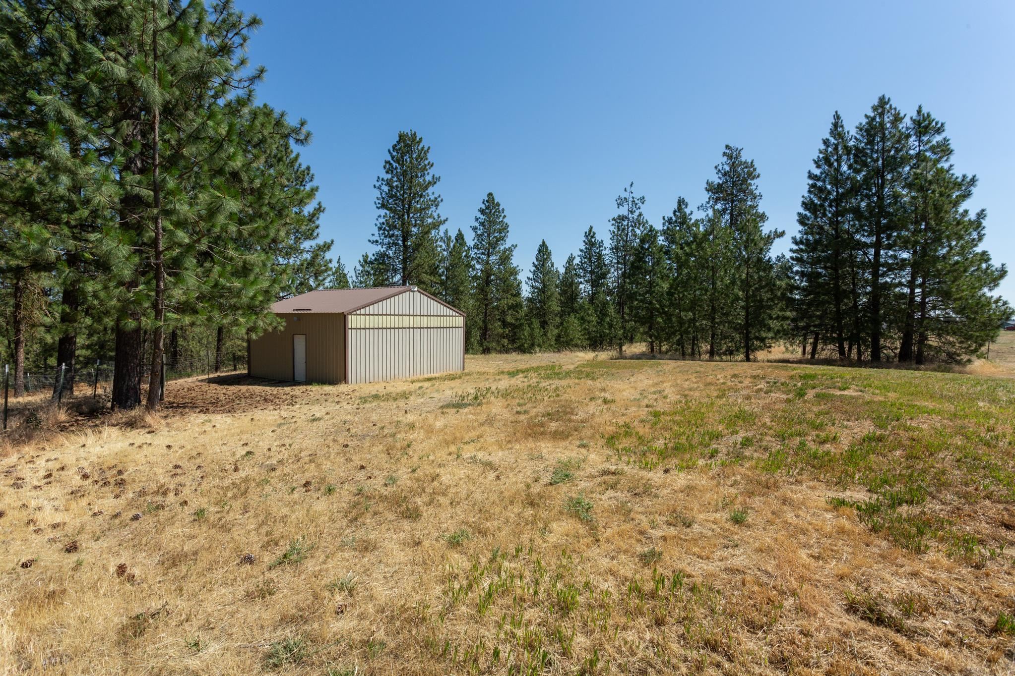 20606 W Indiana Ln - Photo 32