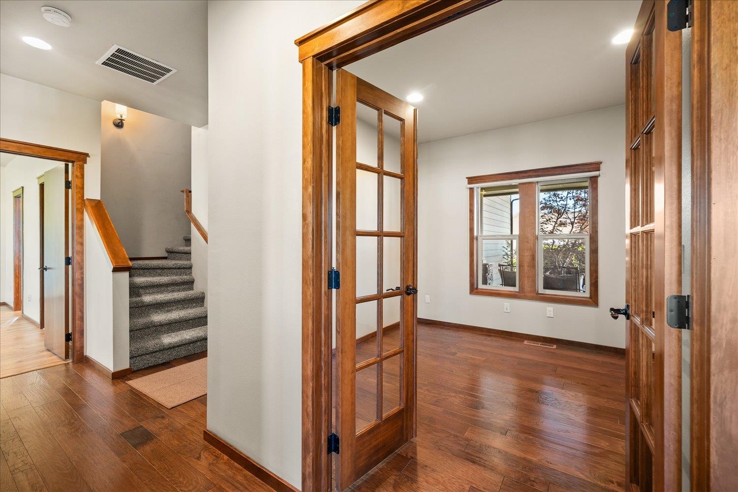 1414 E Sawgrass Ln - Photo 16