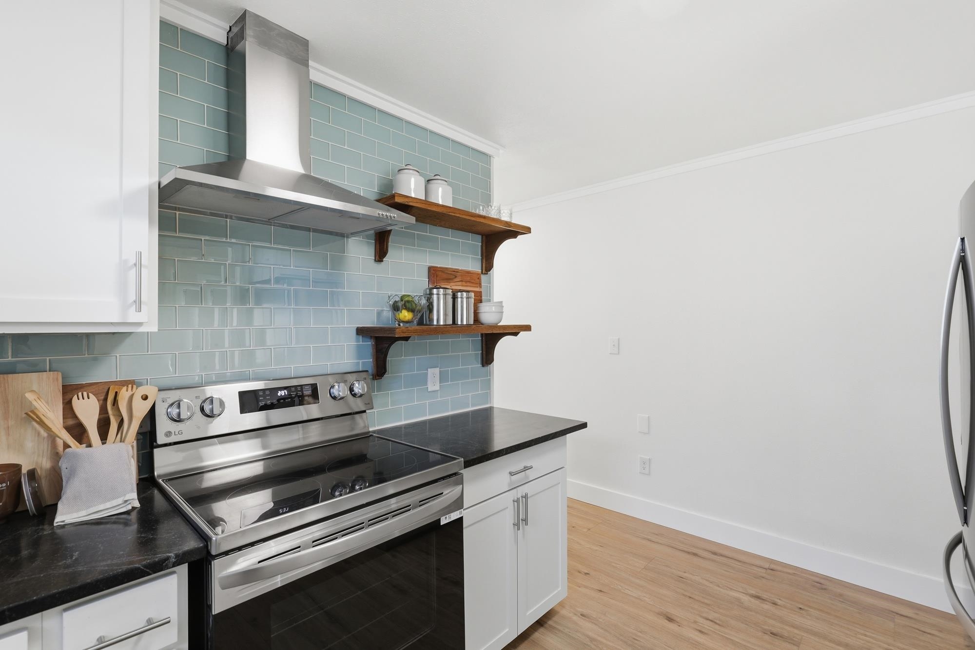 2520 W College Ave - Photo 8