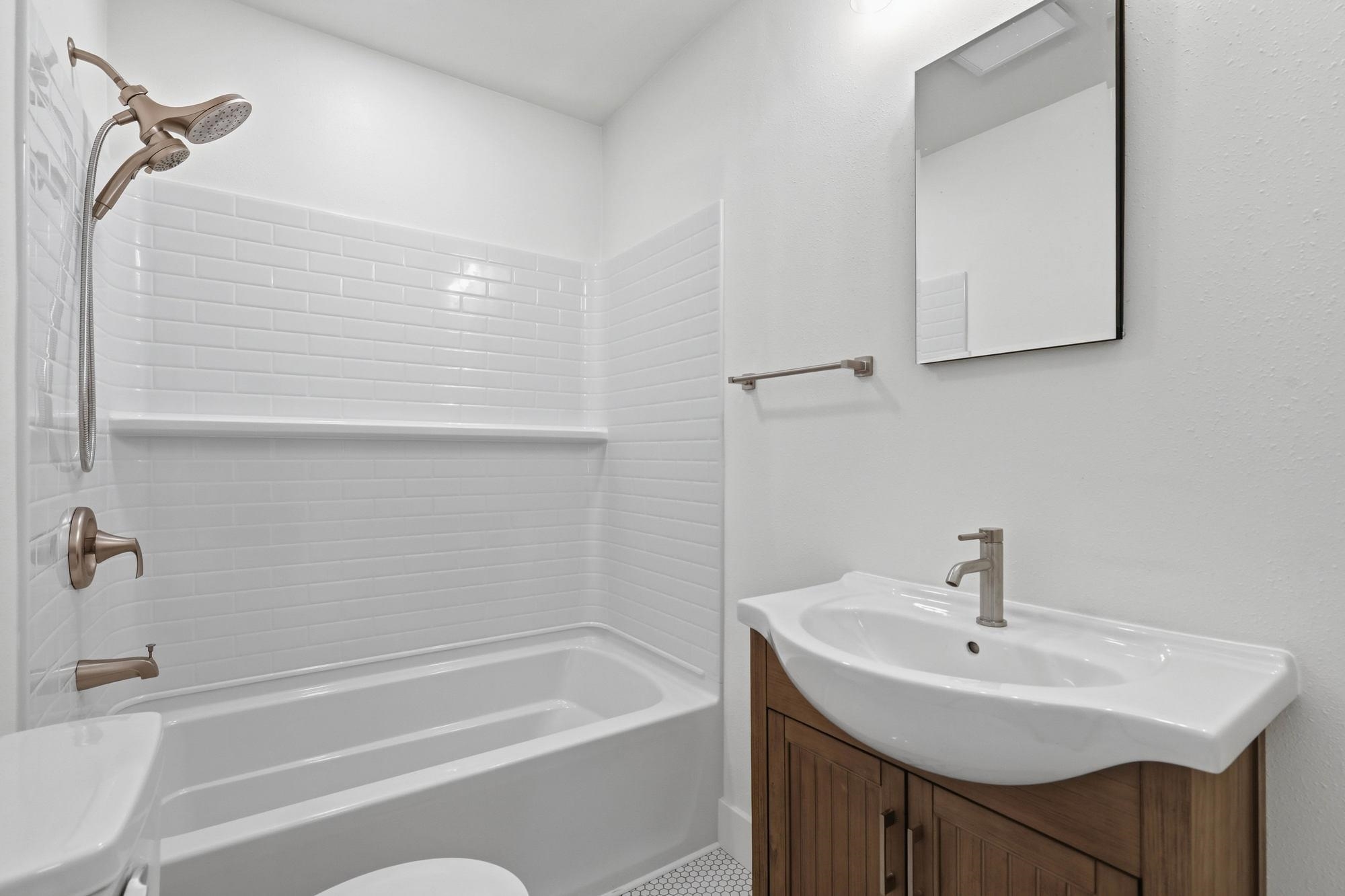 2520 W College Ave - Photo 14