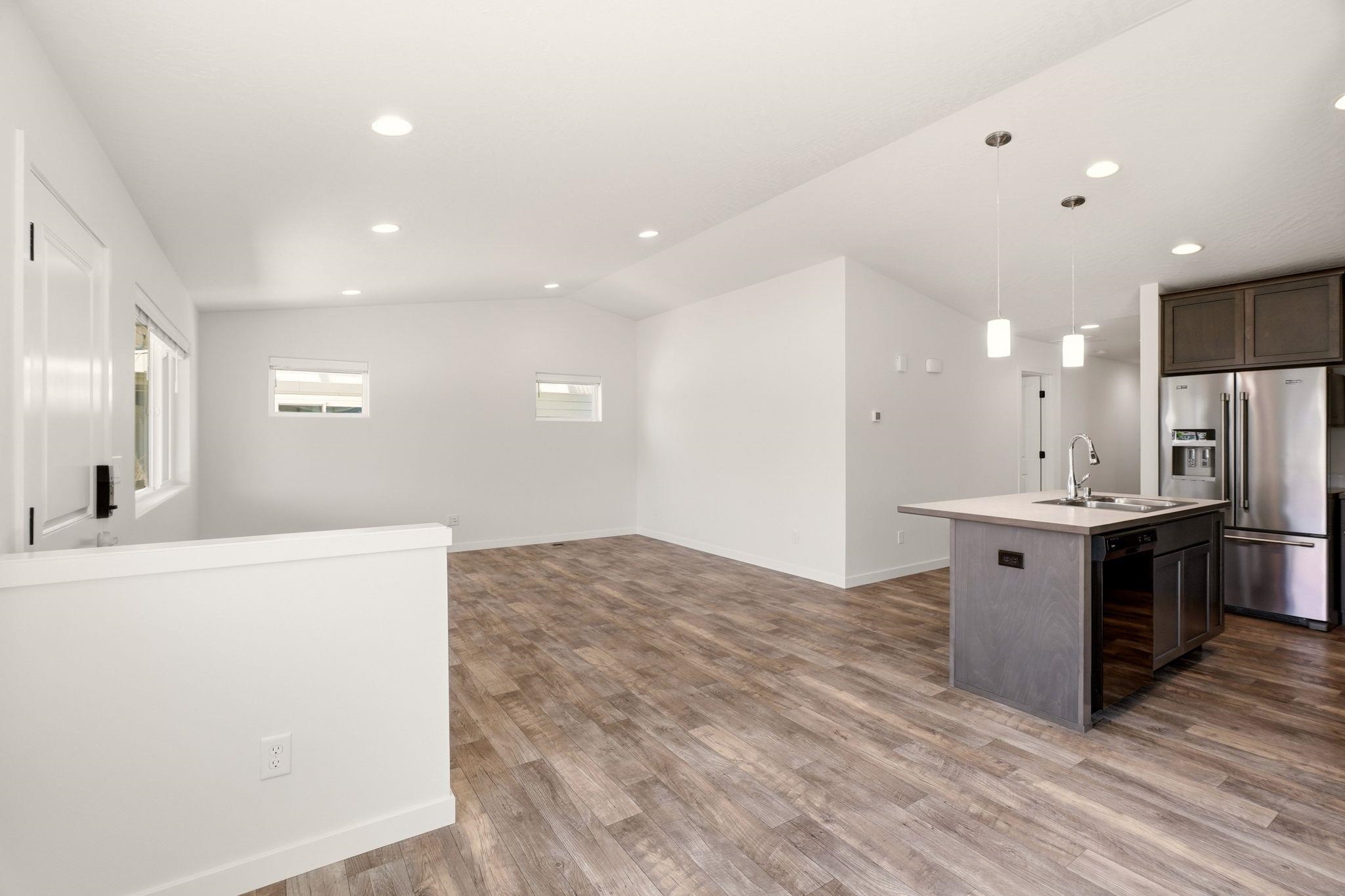 22871 E Wellington Pkwy - Photo 12