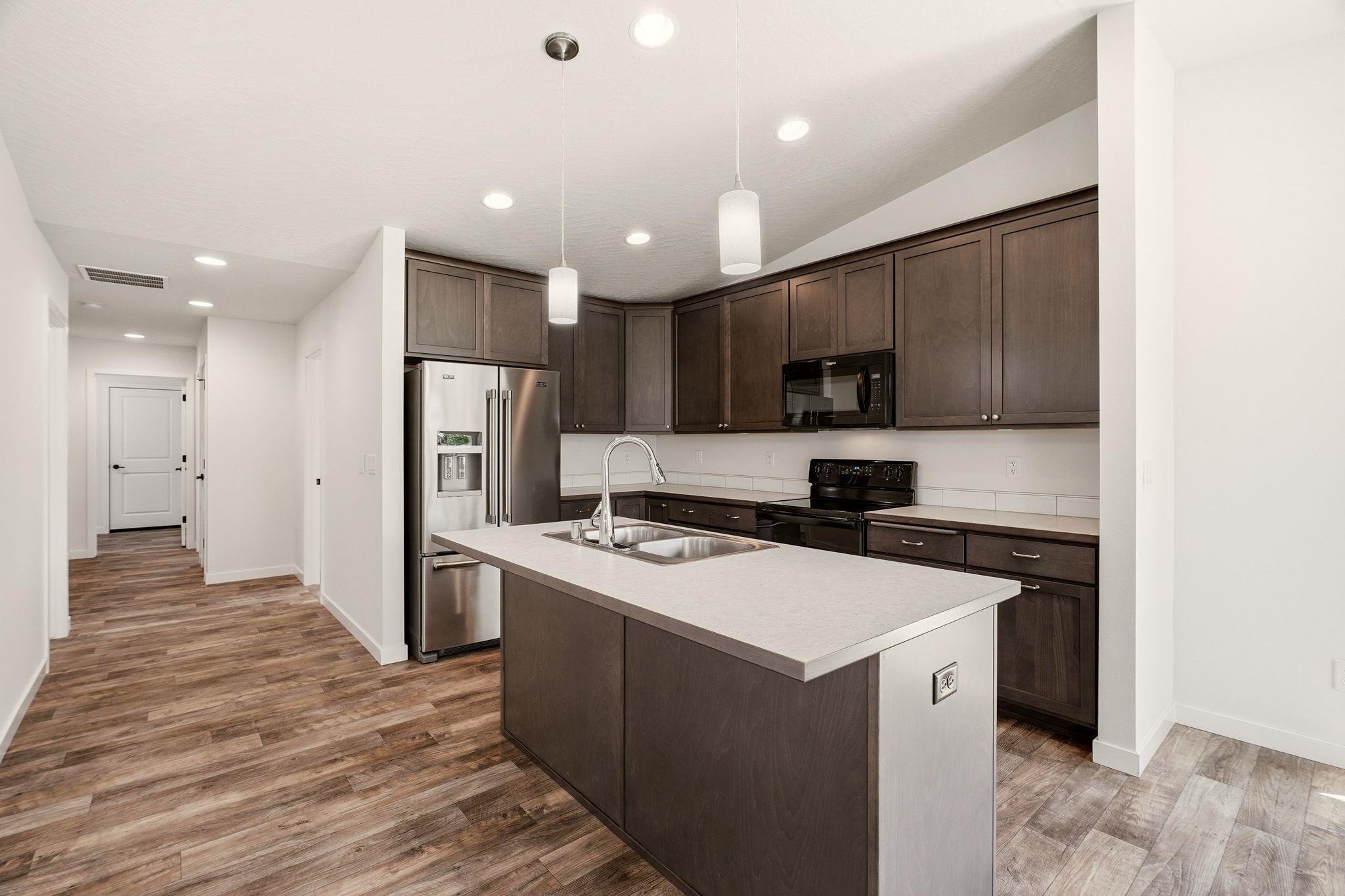 22871 E Wellington Pkwy - Photo 14