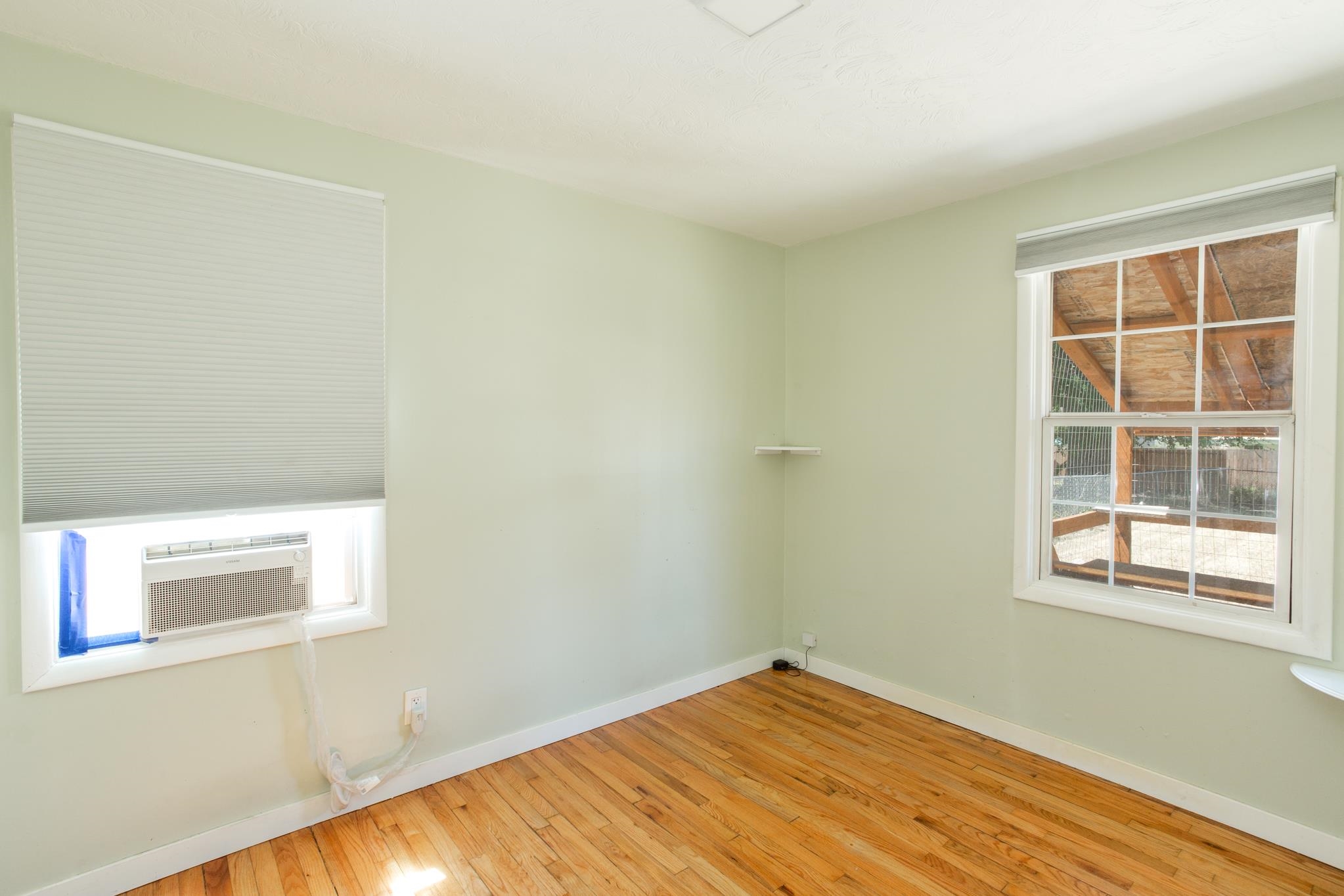 5709 N Cochran St - Photo 14