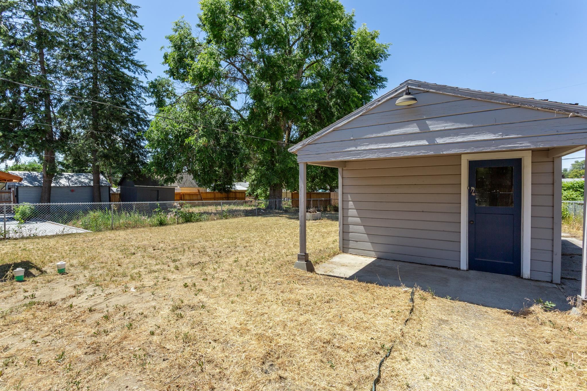 5709 N Cochran St - Photo 19