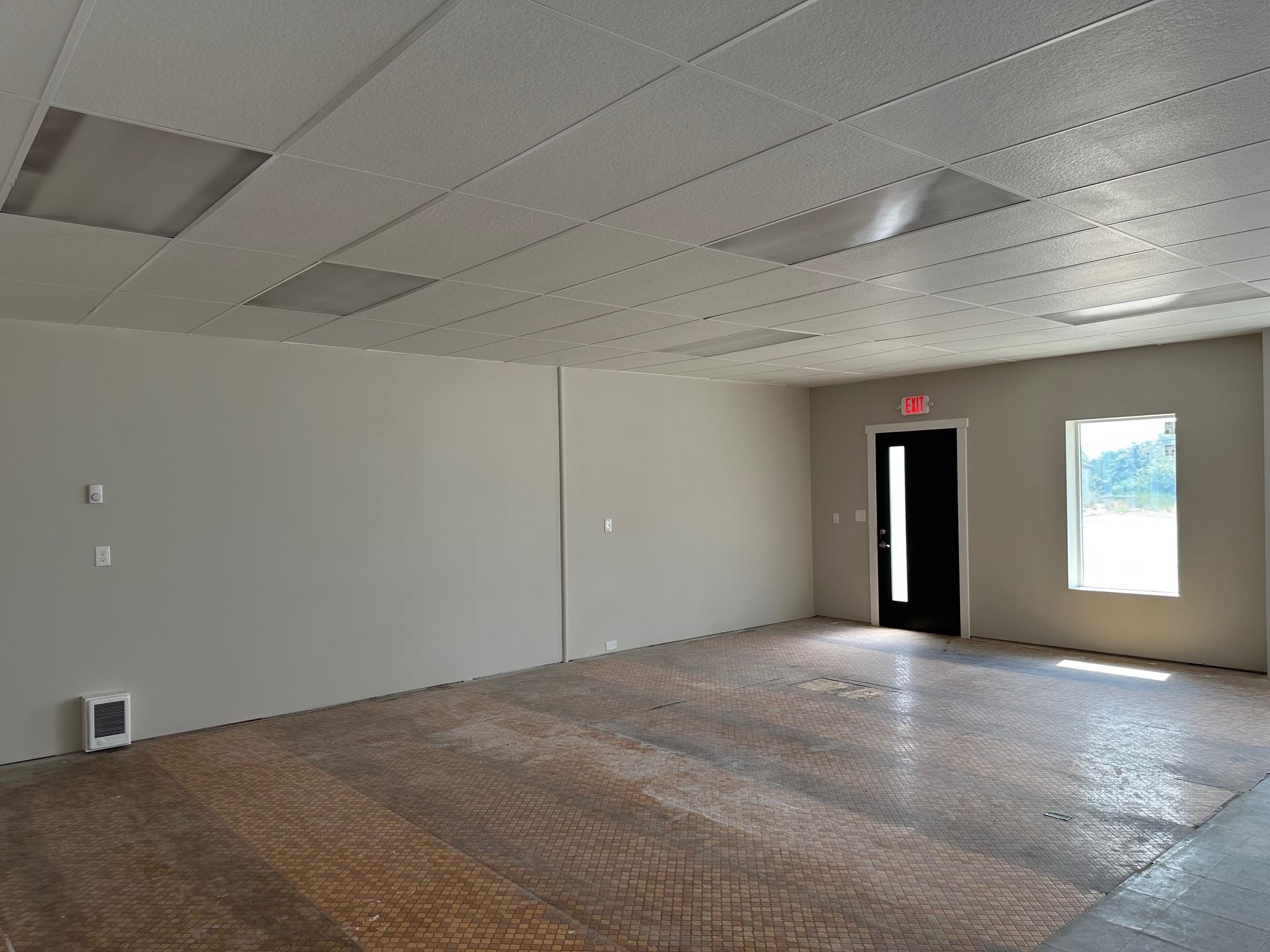 706 1st St - Photo 22