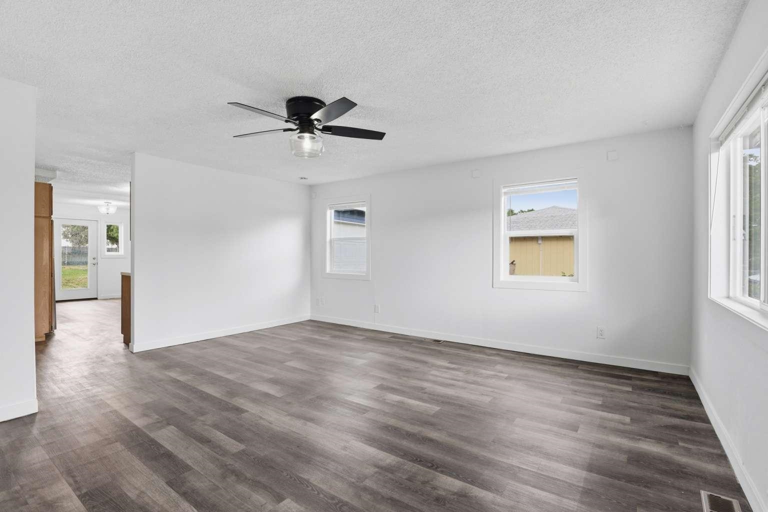 12917 W 12TH Ave - Photo 3