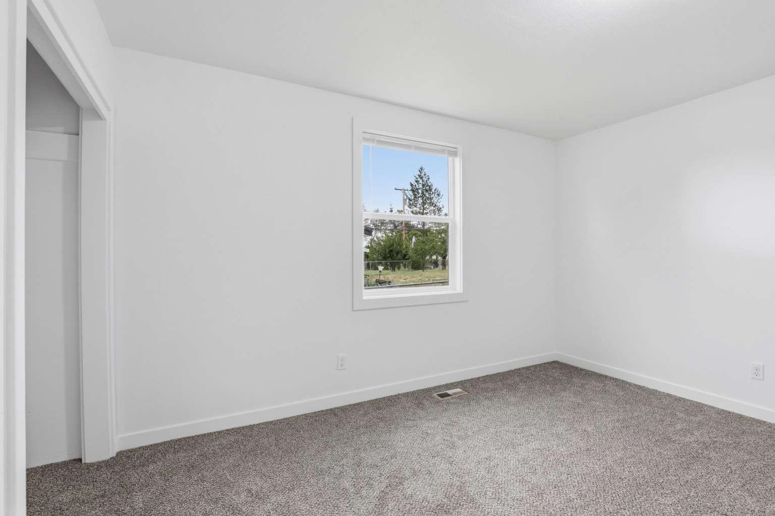 12917 W 12TH Ave - Photo 17