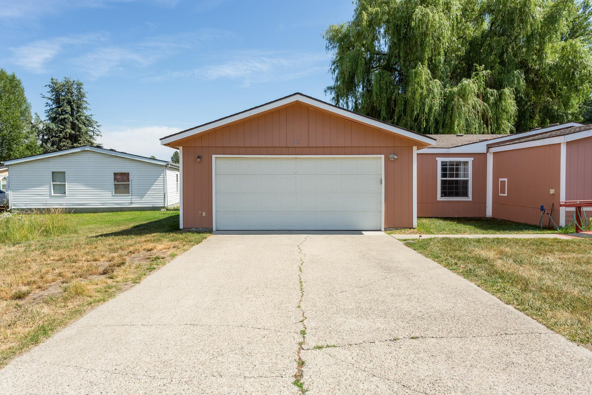 407 E Meadowmere Way - Photo 3