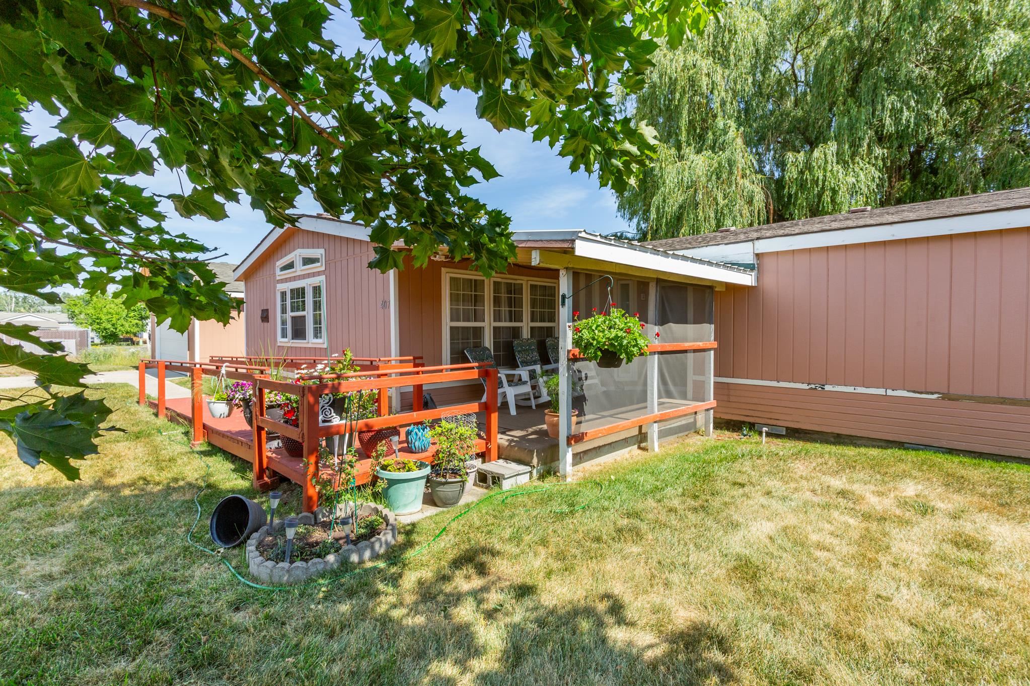 407 E Meadowmere Way - Photo 4