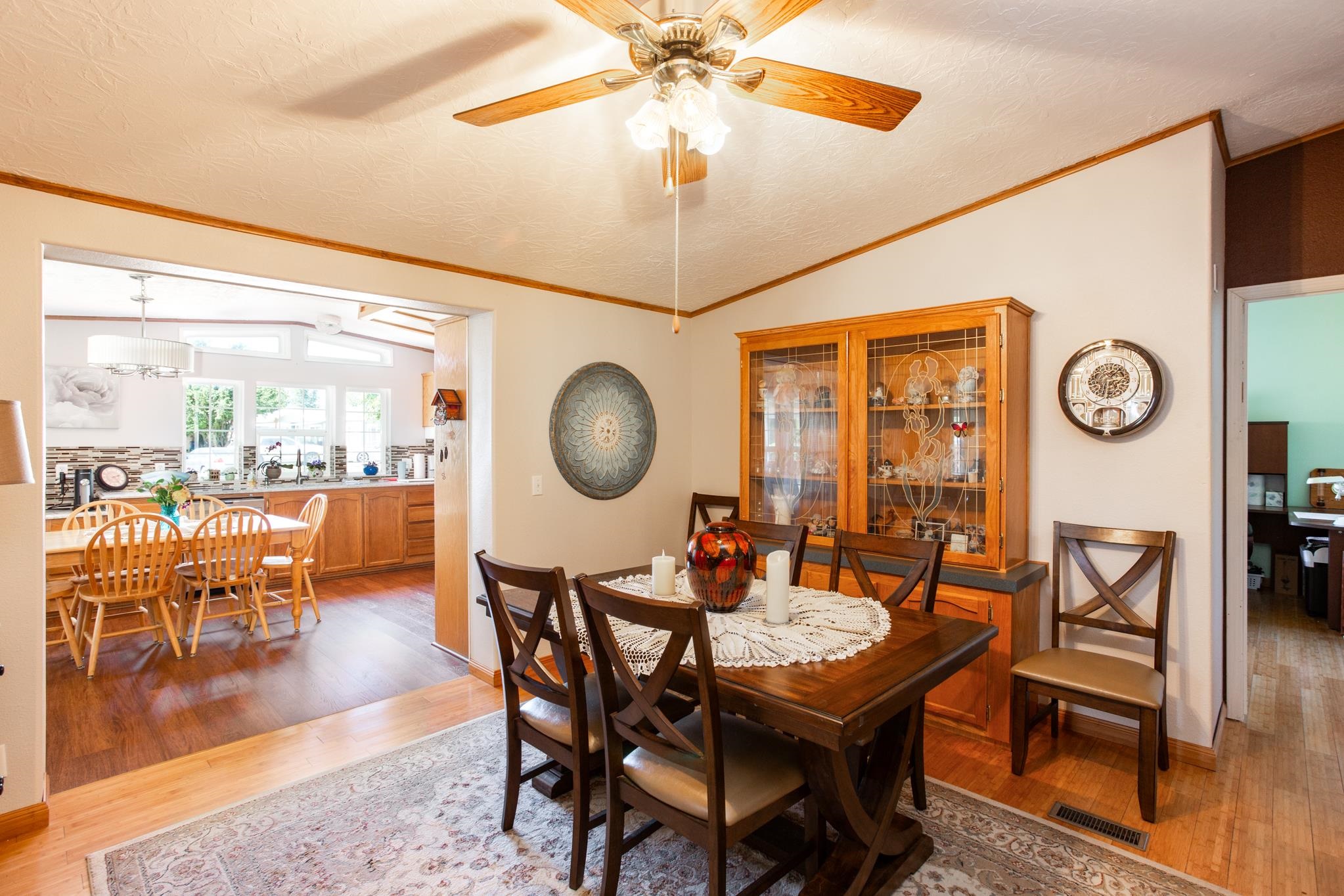 407 E Meadowmere Way - Photo 9