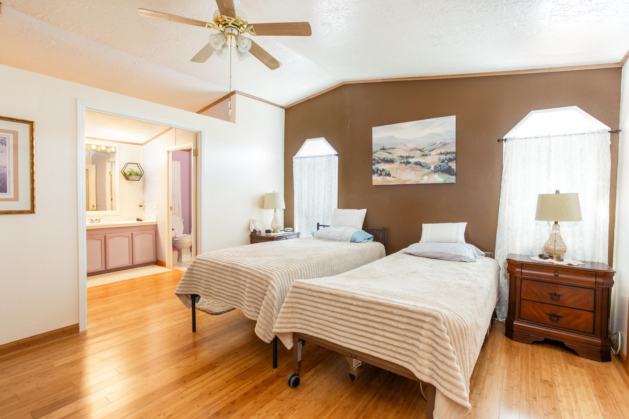407 E Meadowmere Way - Photo 14