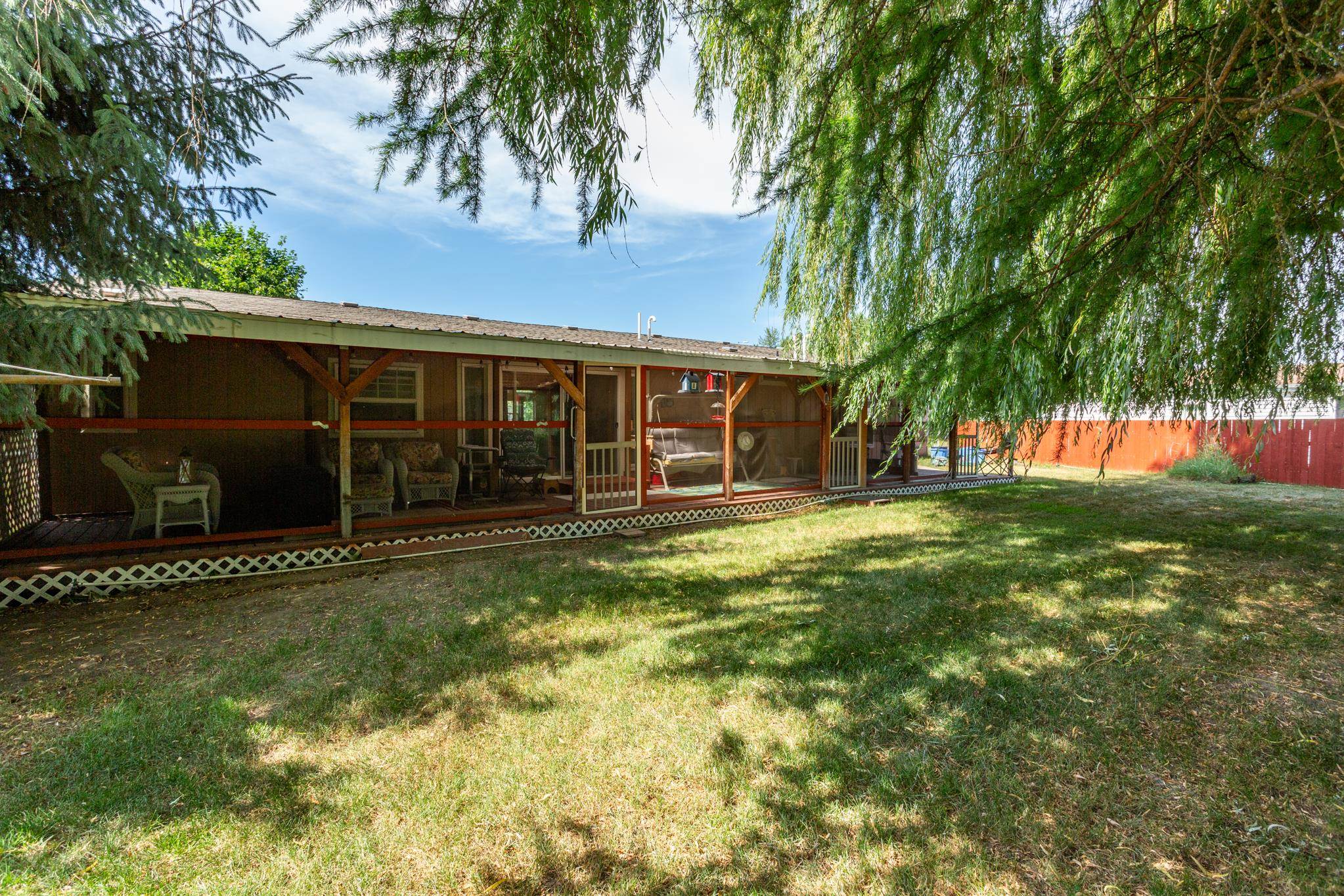 407 E Meadowmere Way - Photo 26