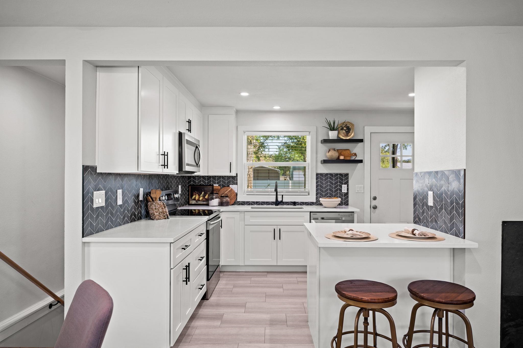 11314 E Alki Ave - Photo 9