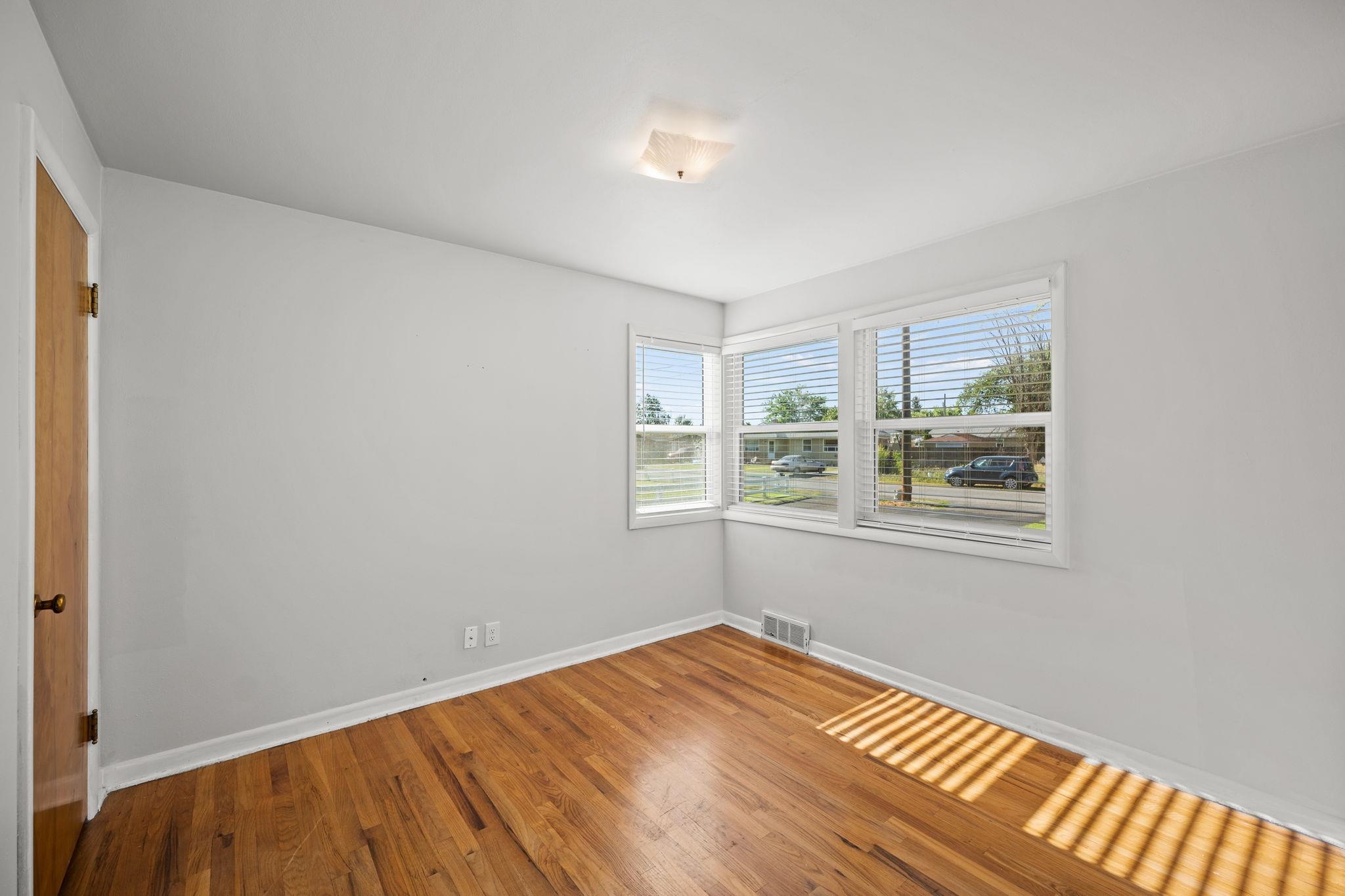 11314 E Alki Ave - Photo 14