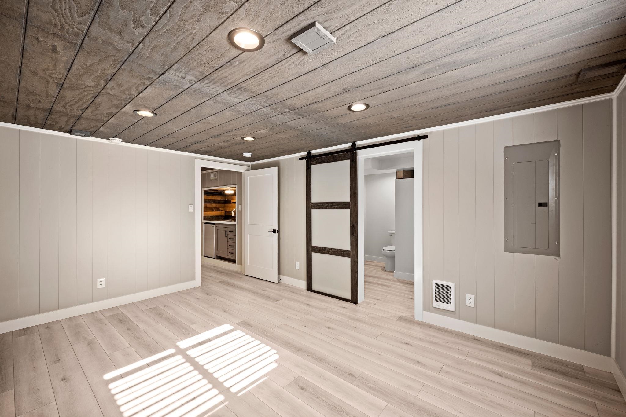 11314 E Alki Ave - Photo 21
